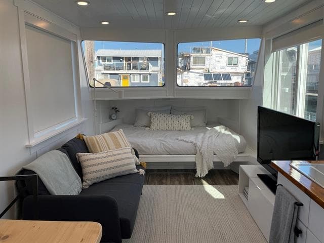 A07 - 415 W Esplanade, North Vancouver, V7L 0B5 — photo 4
