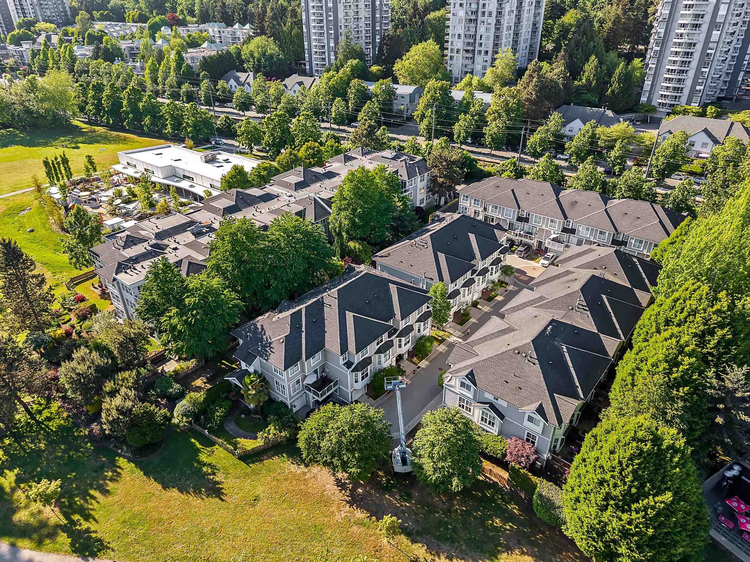 213 - 3038 E Kent Avenue South, Vancouver, V5S 4V8 — photo 1
