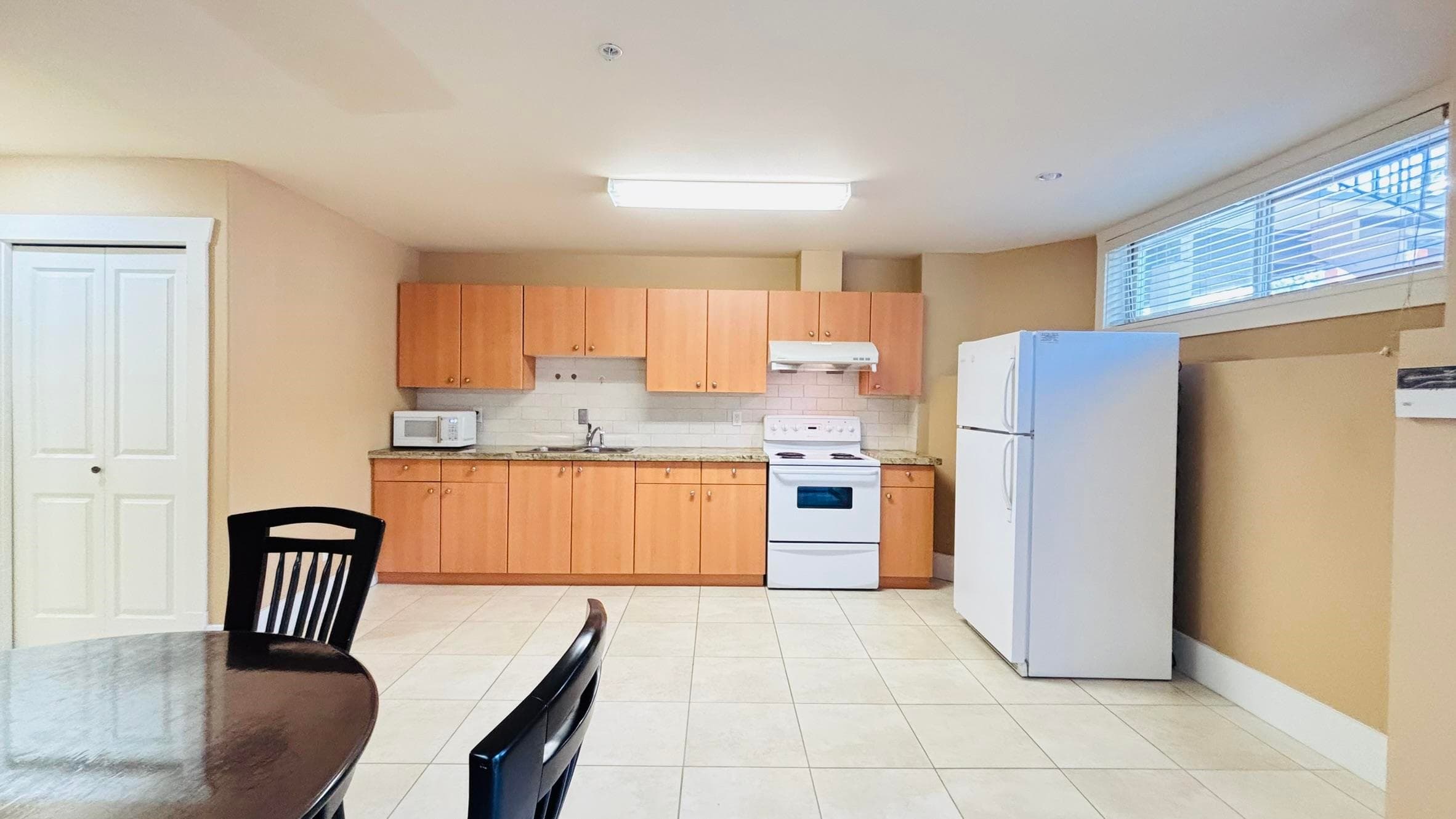 2 - 2139 W 22nd Avenue, Vancouver, V6L 1L4 — photo 2