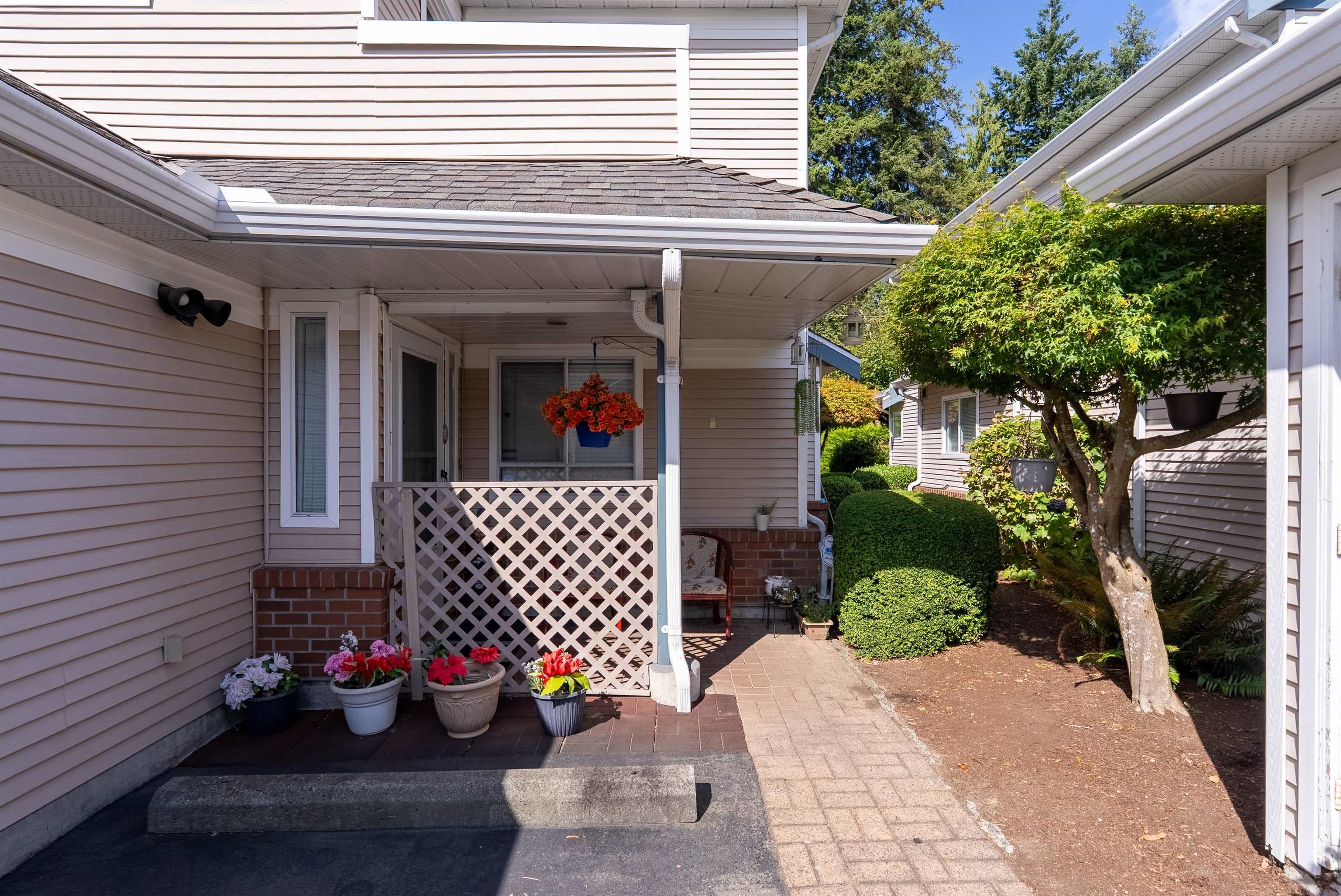 130 - 14154 103 Avenue, Surrey, V3T 4Z6 — photo 3