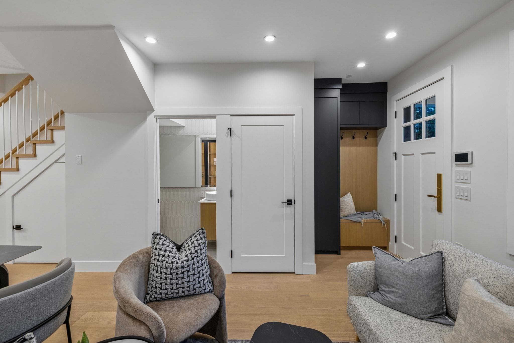 2617 Carolina Street, Vancouver, V5T 2A4 — photo 2