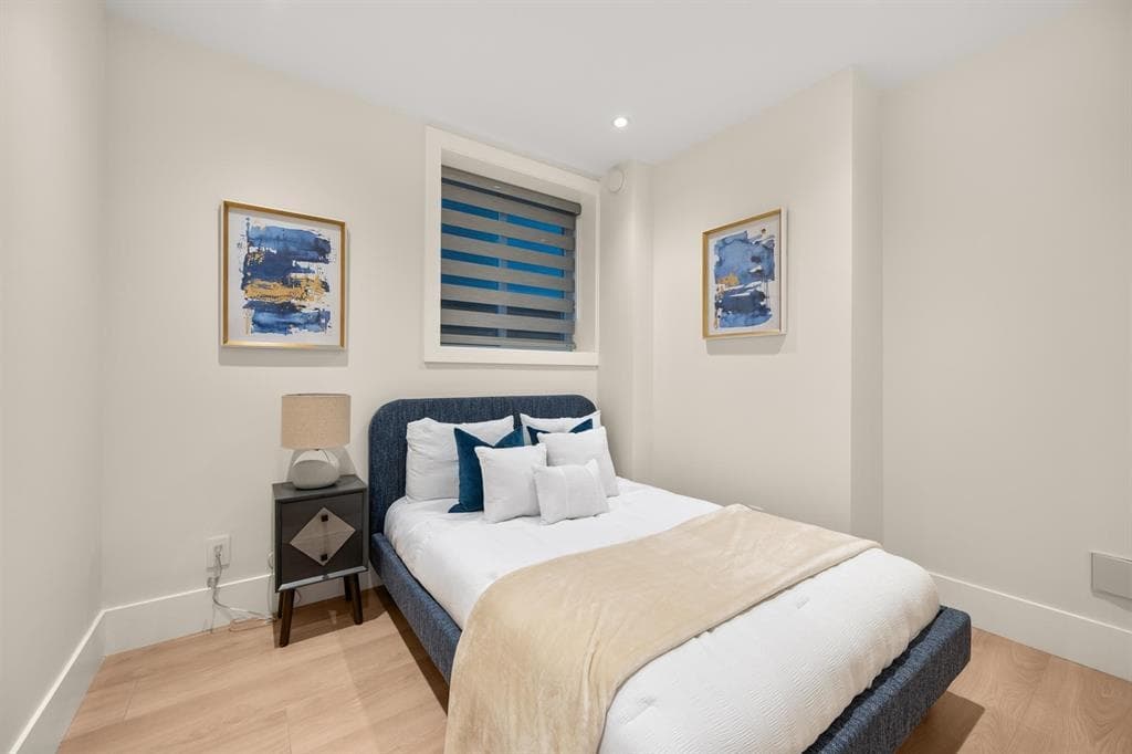 Suite - 324 E 18th Street, North Vancouver, V7L 2Y9 — photo 5