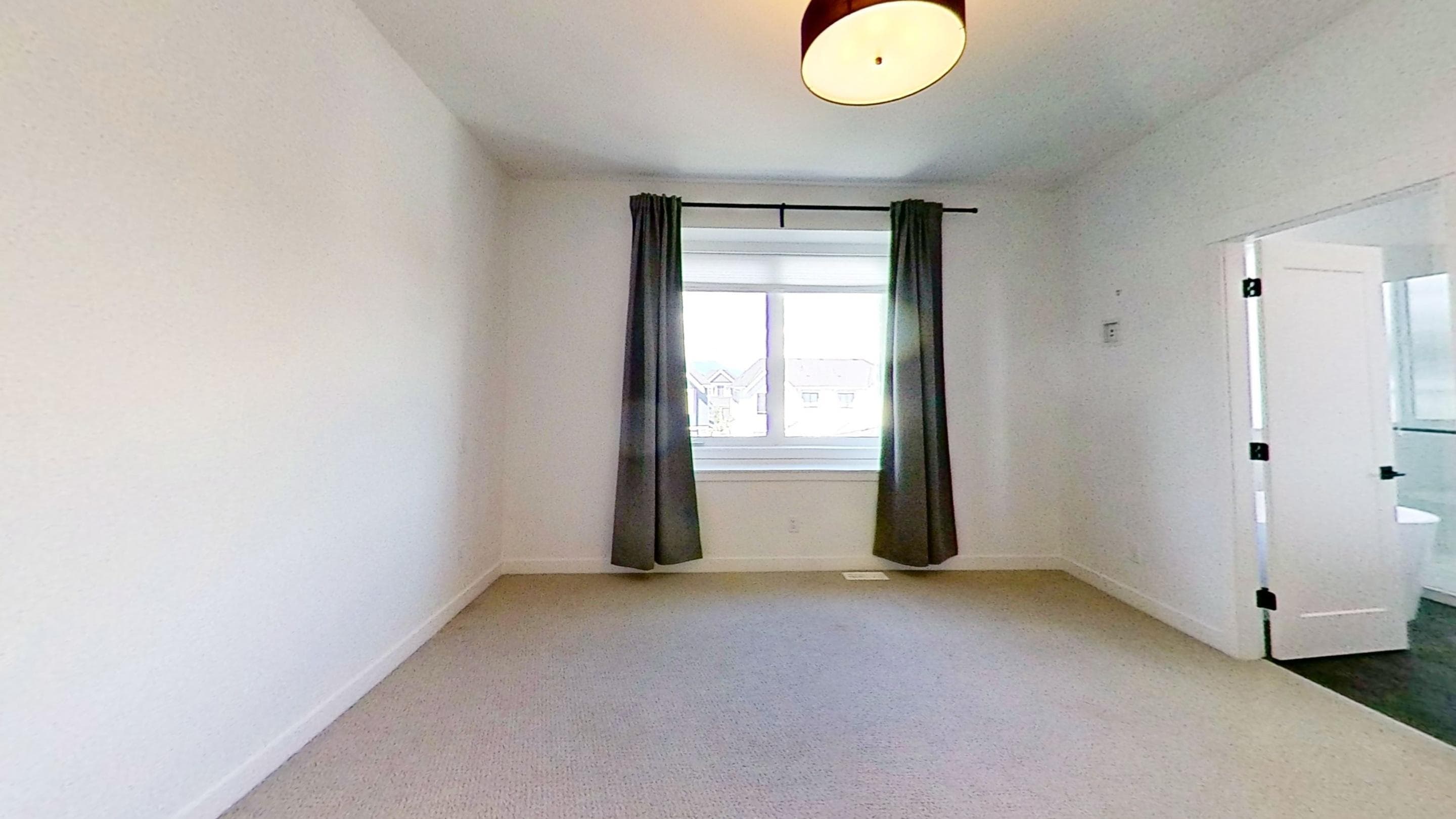 196XX 75 Avenue, Langley, V2Y 3R9 — photo 4
