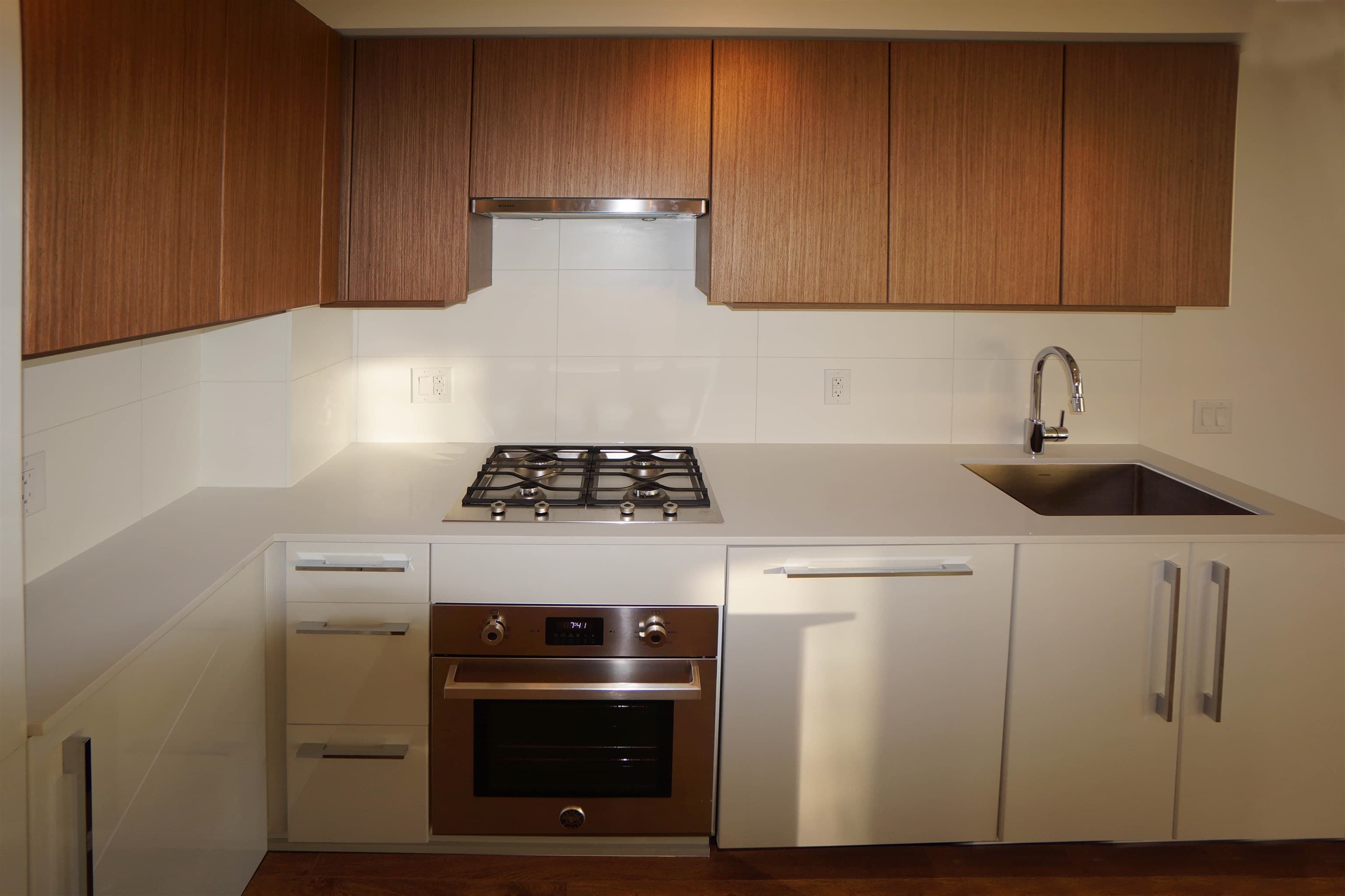 207 - 188 Agnes Street, New Westminster, V3L 0H6 — photo 4