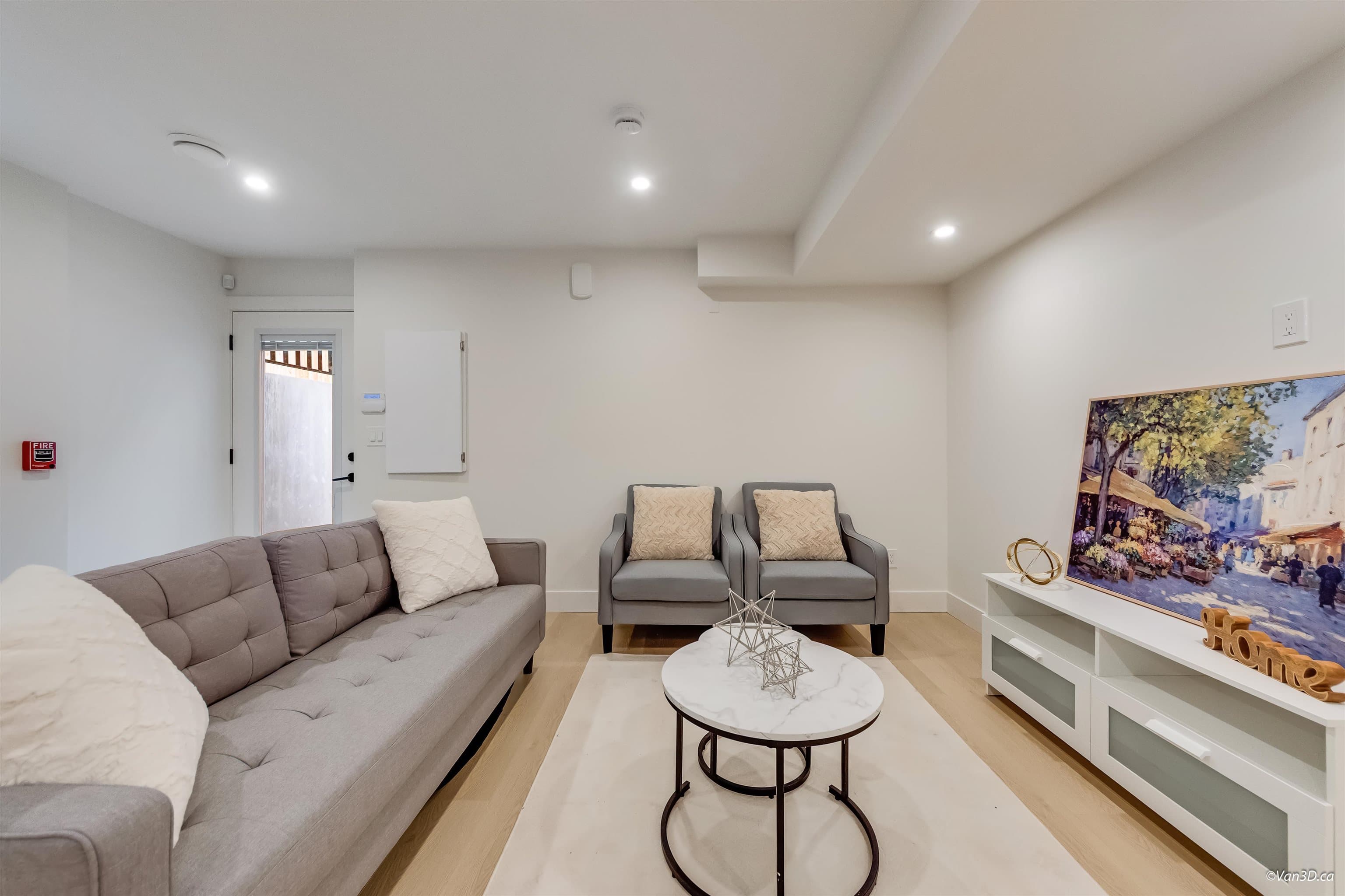 1 - 7270 17th Avenue, Burnaby, V3N 1K9 — photo 3