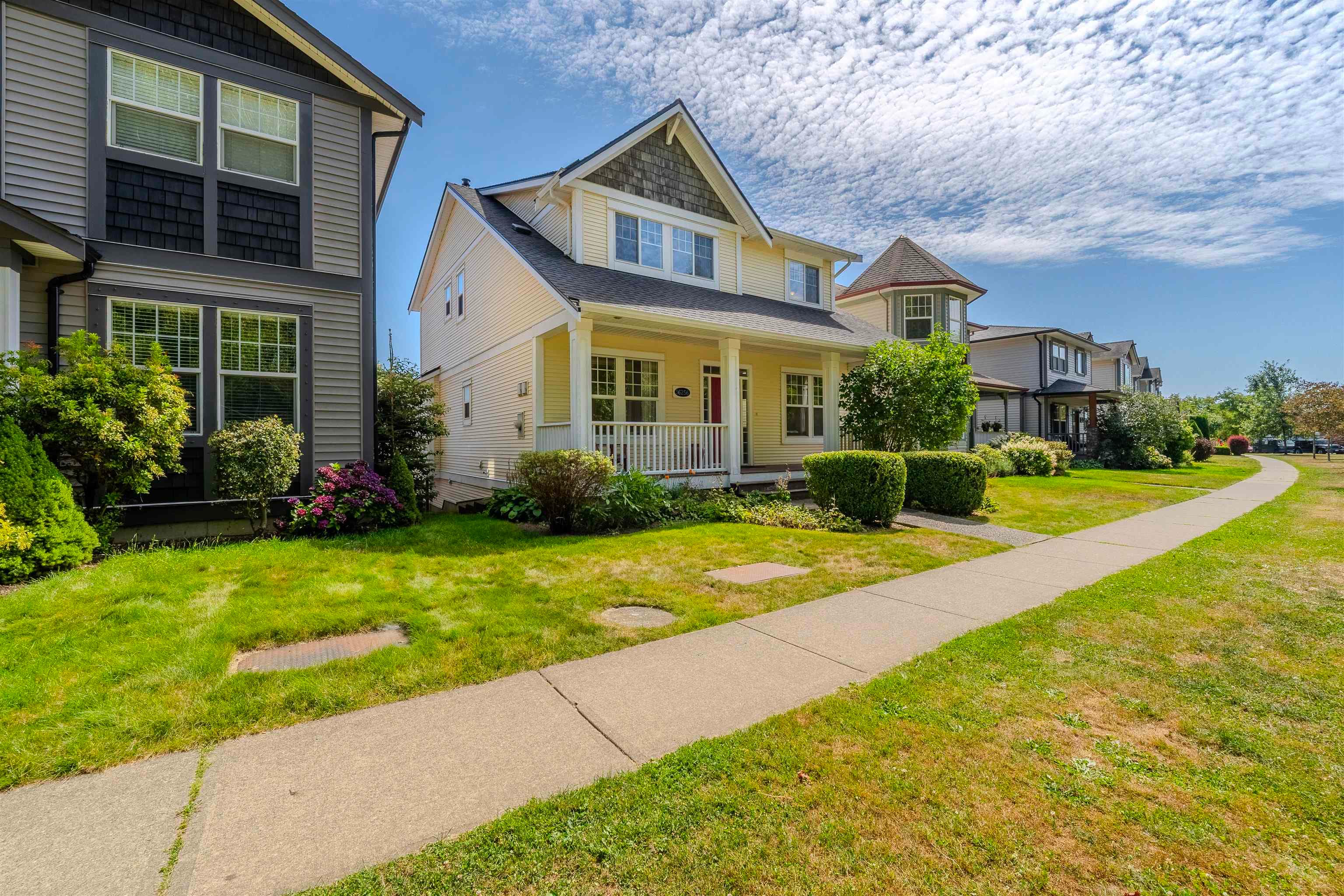36256 Stephen Leacock Drive, Abbotsford, V3G 3C4 — photo 3