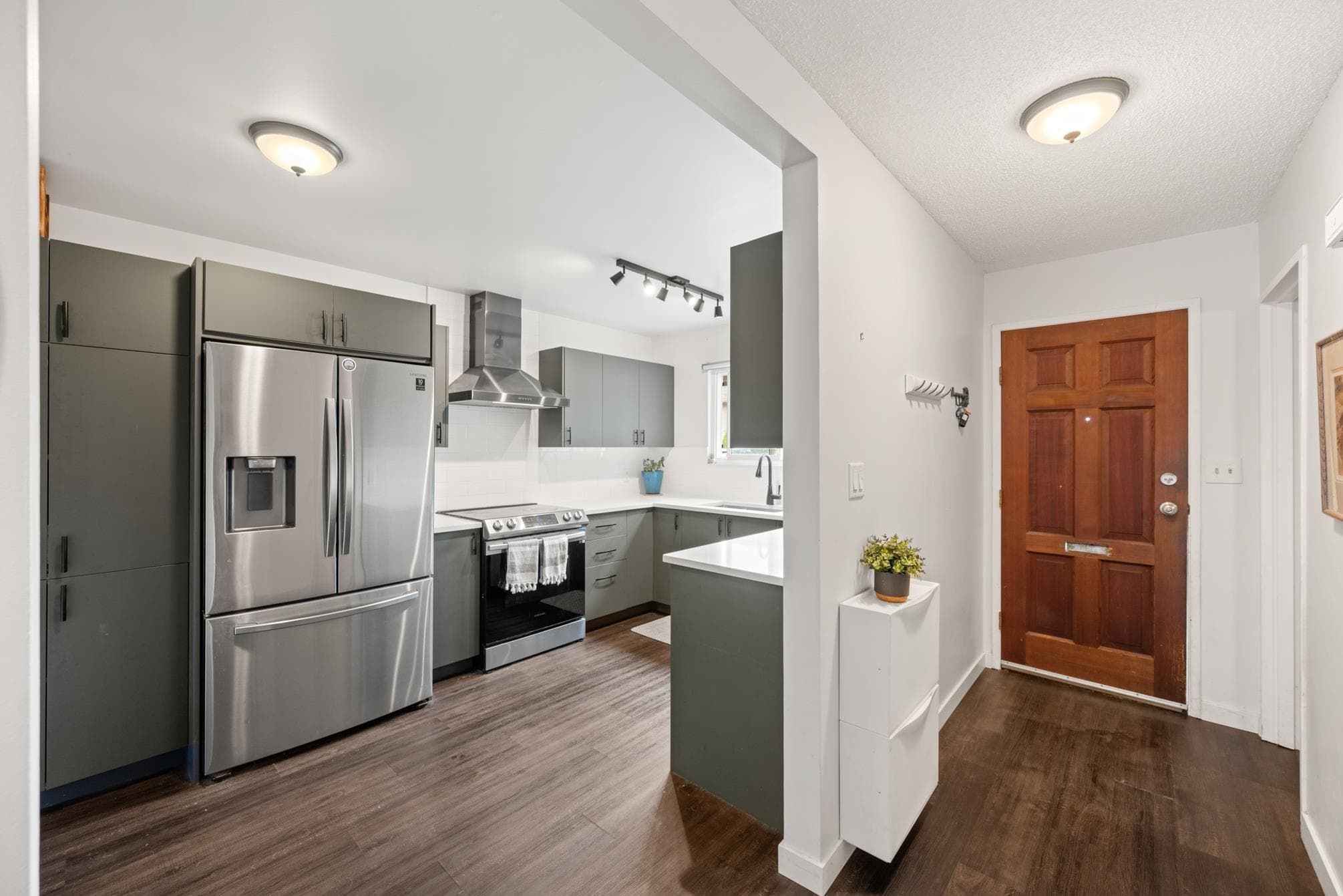 5019 57 Street, Ladner, V4K 3E7 — photo 3