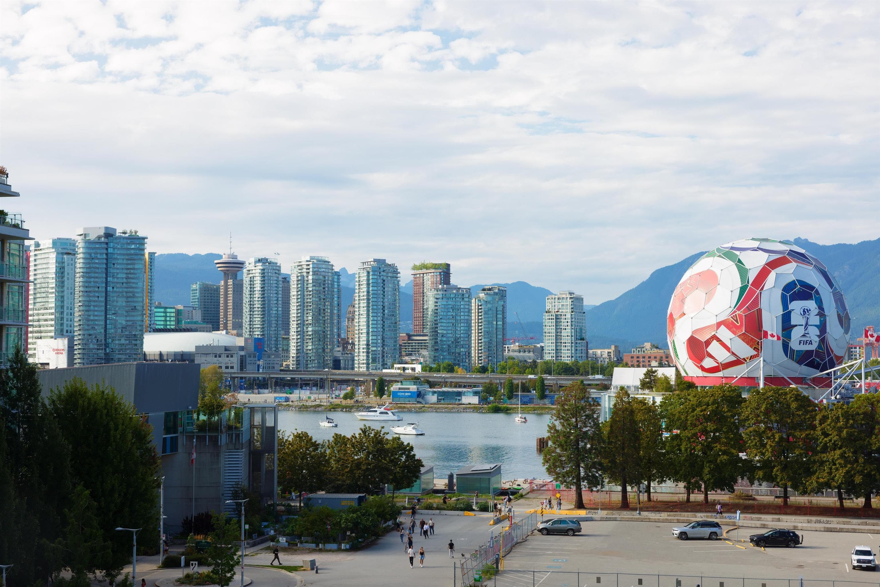 605 - 1688 Pullman Porter Street, Vancouver, V6A 0H4 — photo 1