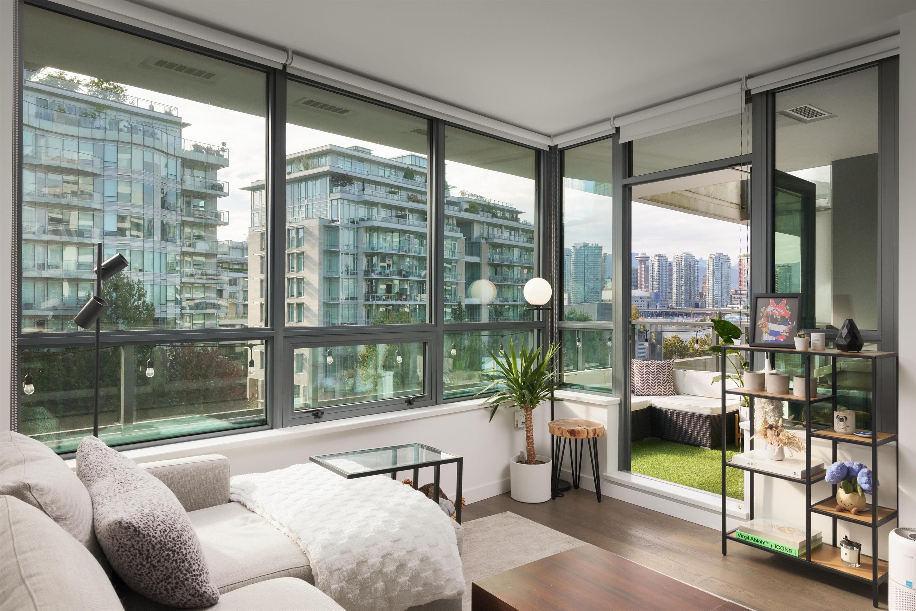 605 - 1688 Pullman Porter Street, Vancouver, V6A 0H4 — photo 5