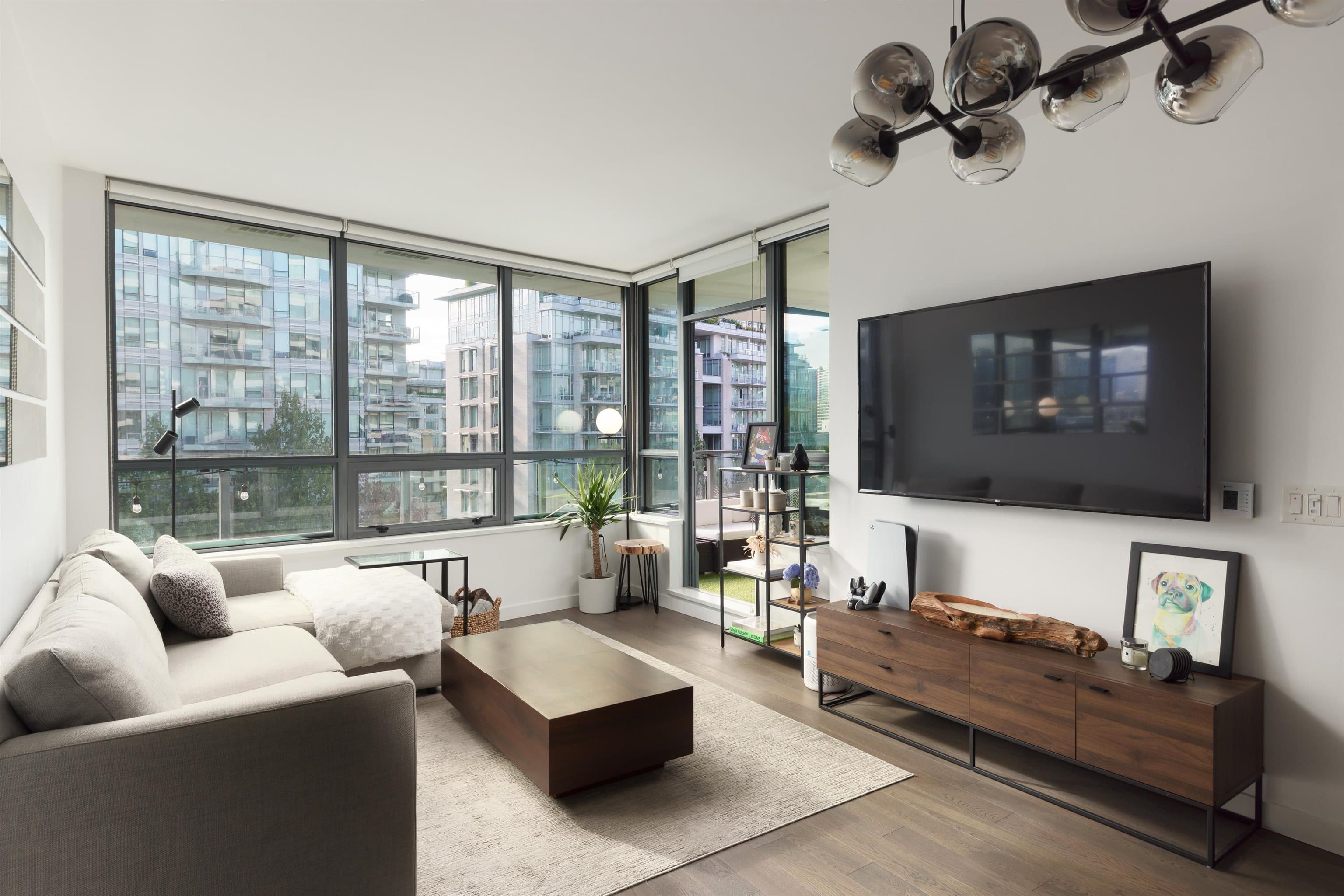 605 - 1688 Pullman Porter Street, Vancouver, V6A 0H4 — photo 4