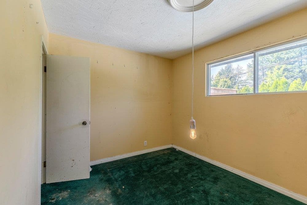 640 Clarke Road, Coquitlam, V3J 3X6 — photo 5