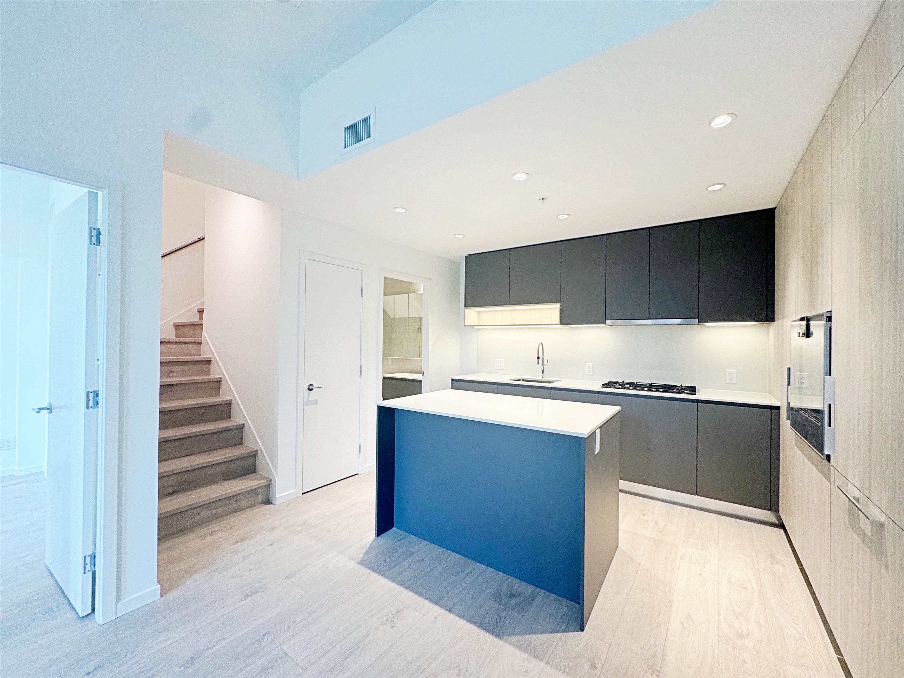 2 - 6200 Minoru Boulevard, Richmond, V6Y 0M9 — photo 1