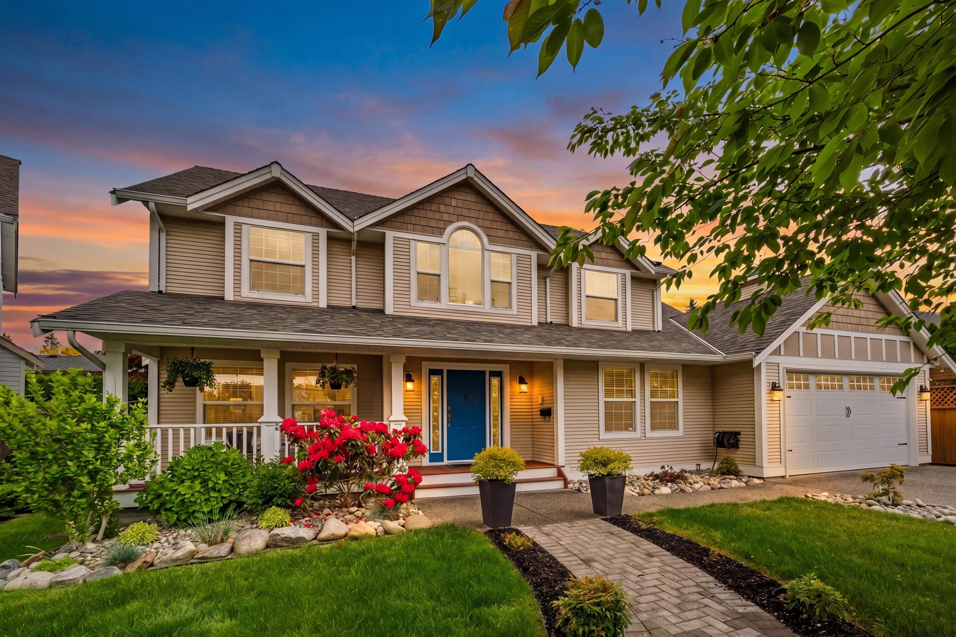 4442 209b Street, Langley, V3A 8Y8 — photo 1
