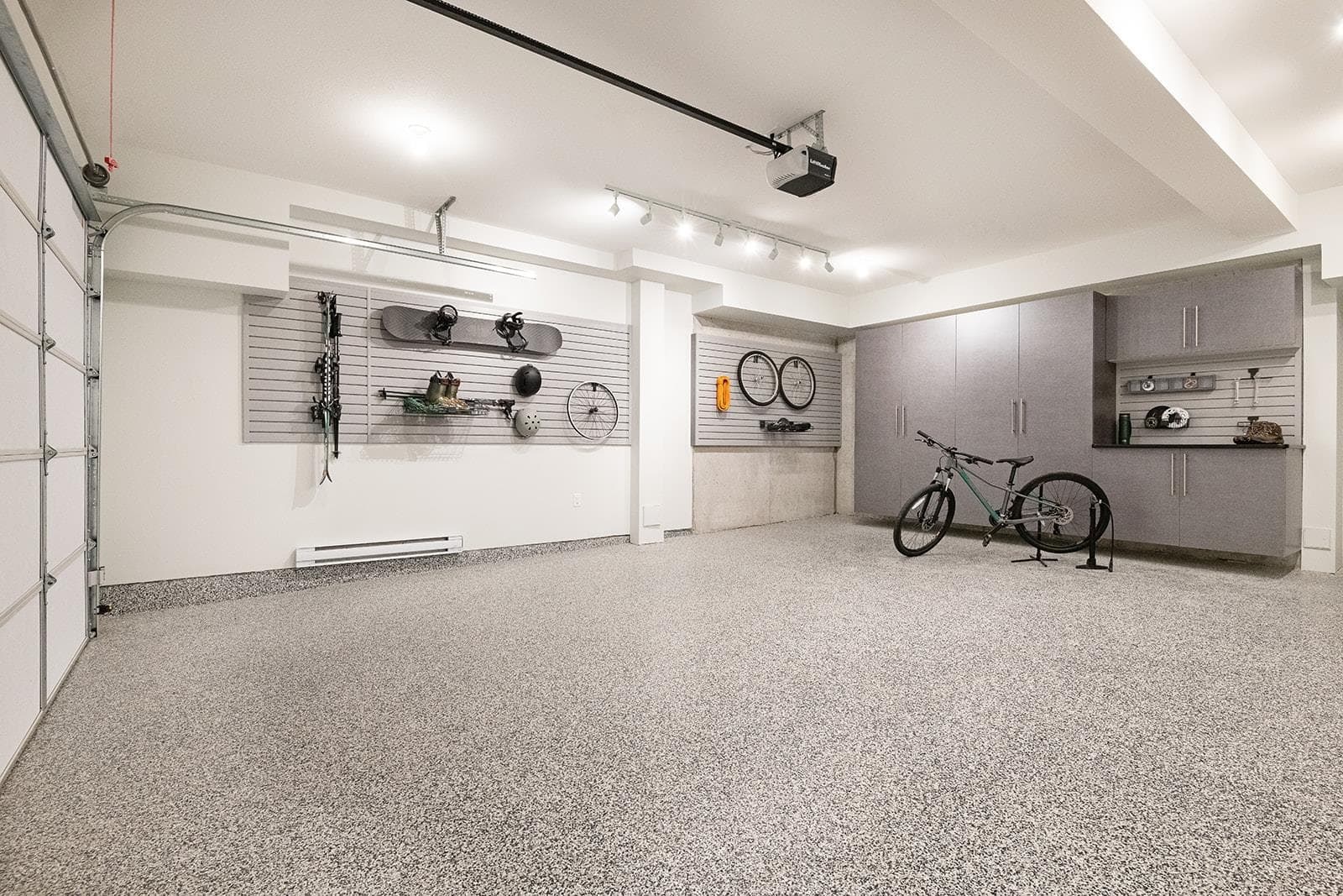 41165 Tabletop Lane, Squamish