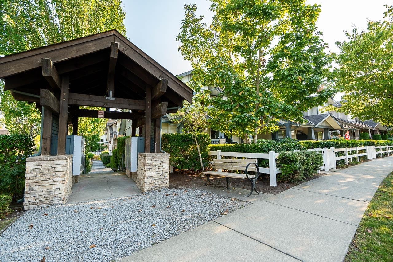 1 - 19250 65 Avenue, Surrey, V4N 5R7 — photo 4