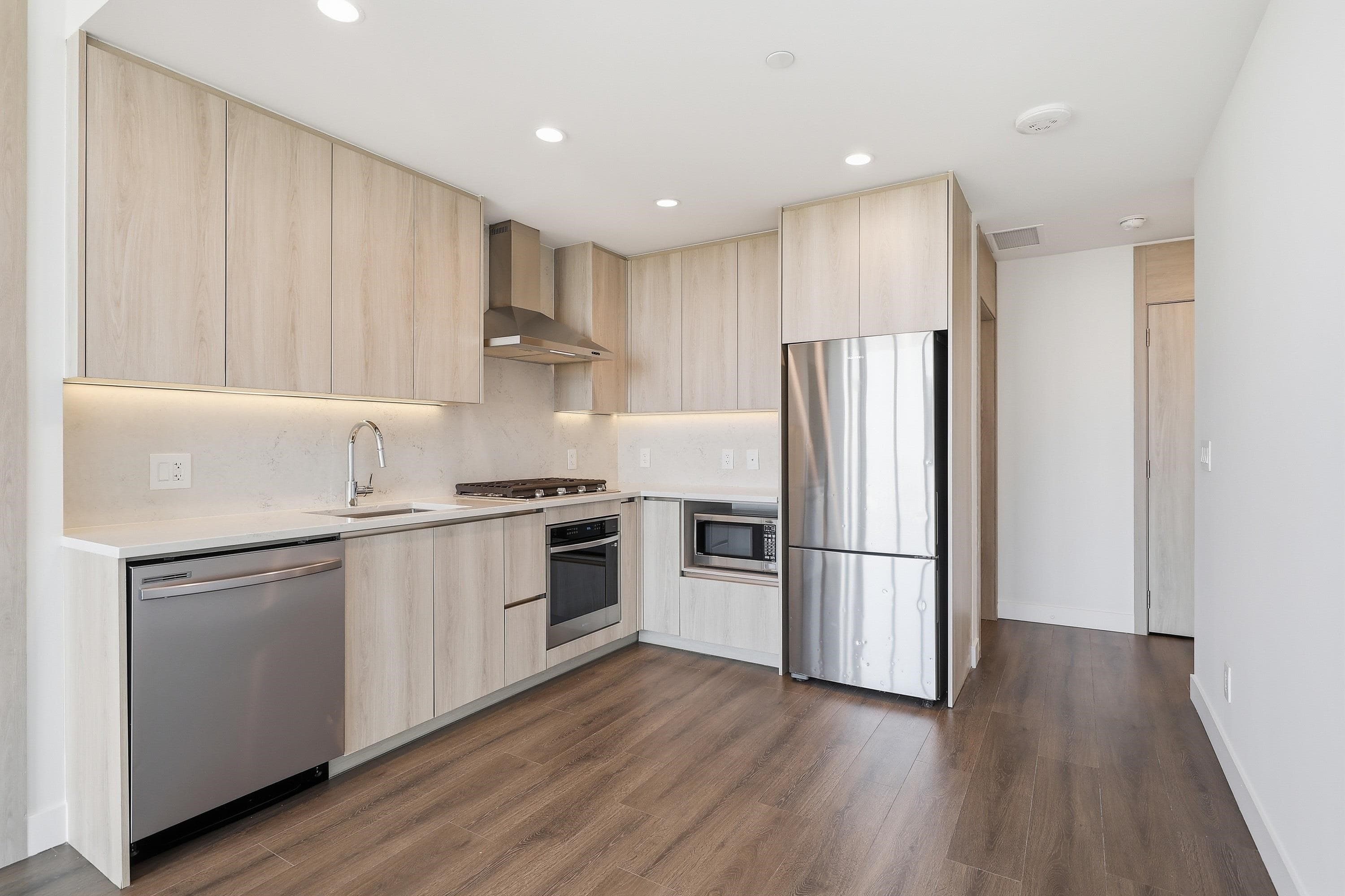 2908 - 10750 135a Street, Surrey, V3T 0V4 — photo 5