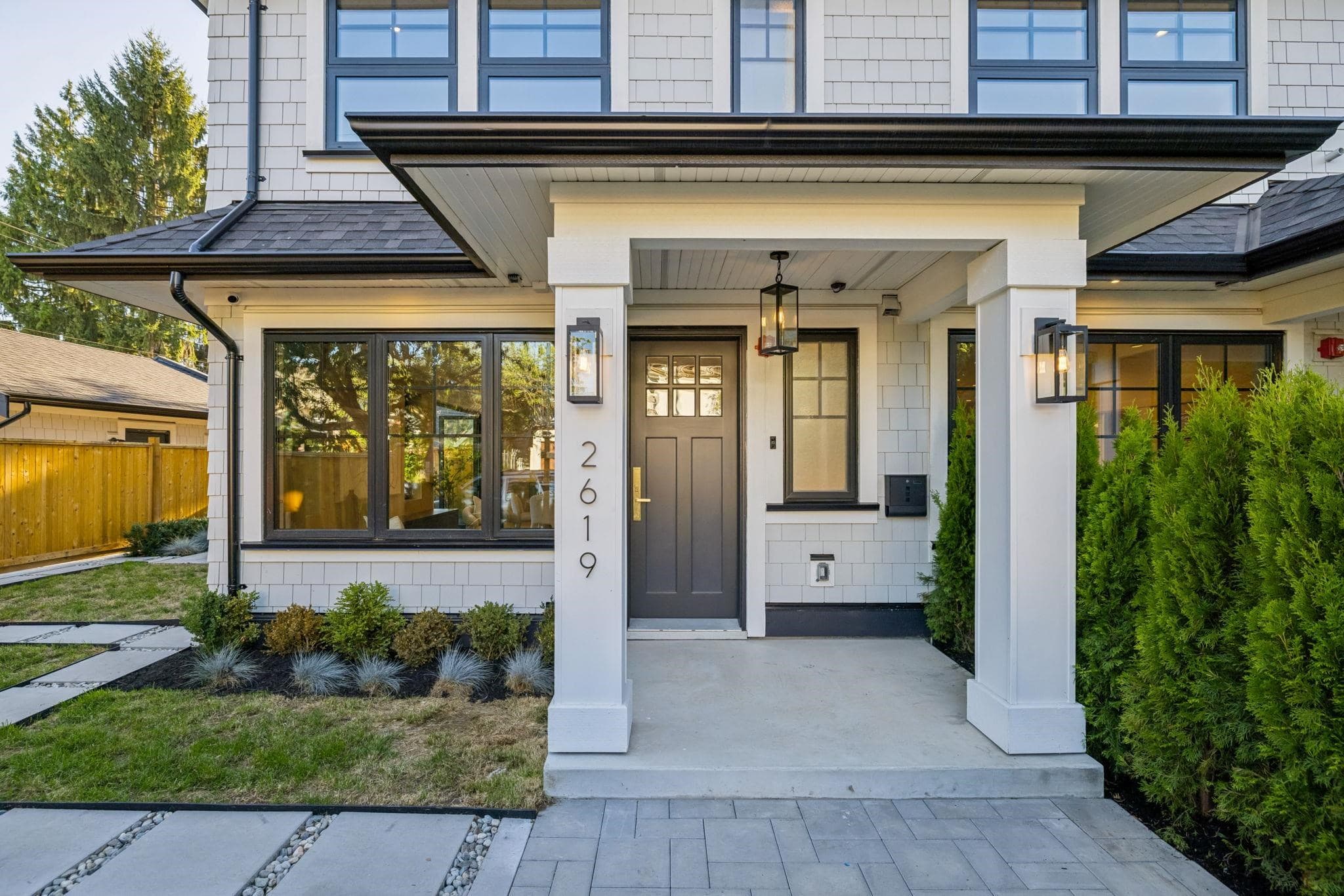 2619 Carolina Street, Vancouver, V5T 2A4 — photo 2