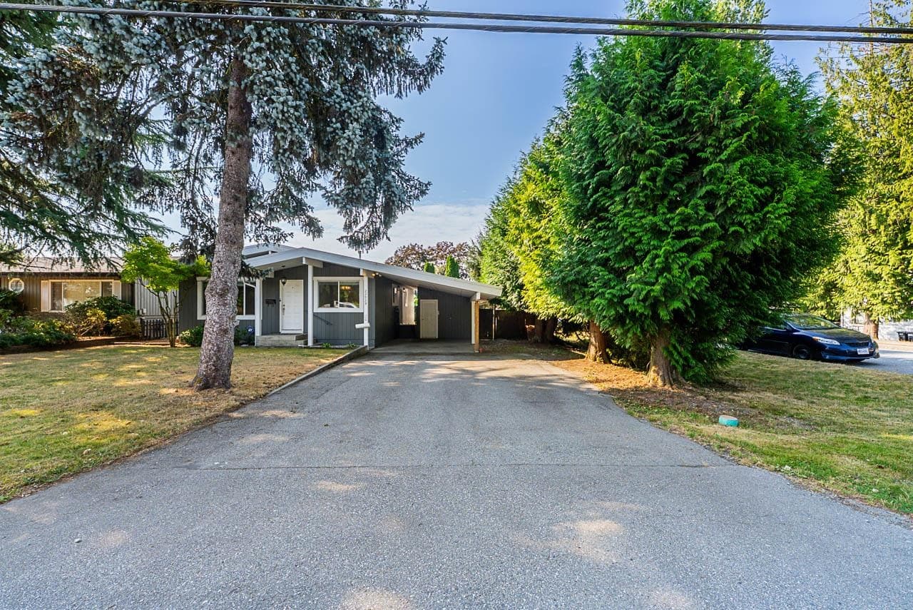 22928 117 Avenue, Maple Ridge, V2X 2K1 — photo 1