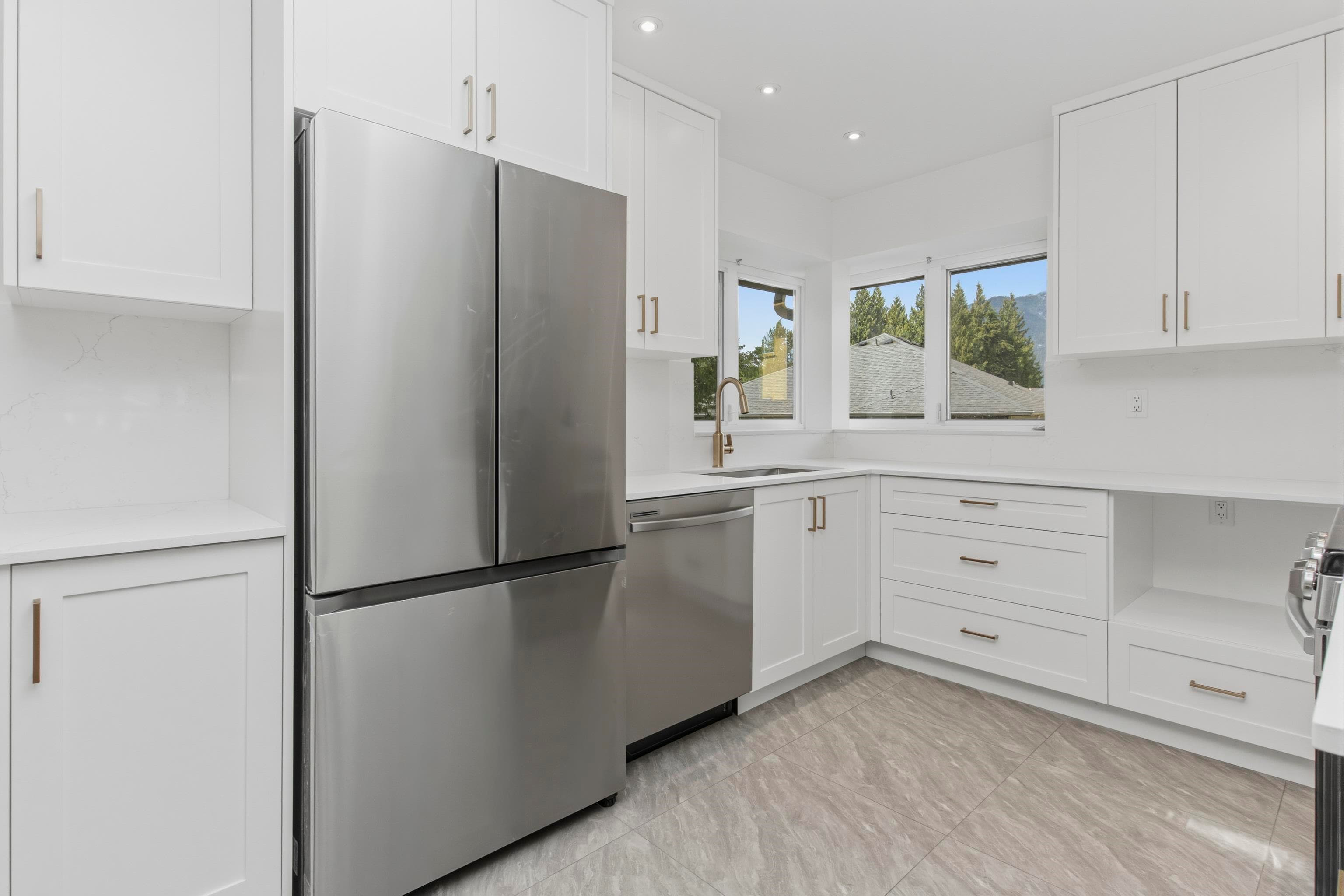 1004 Pia Road, Squamish, V0N 1T0 — photo 4