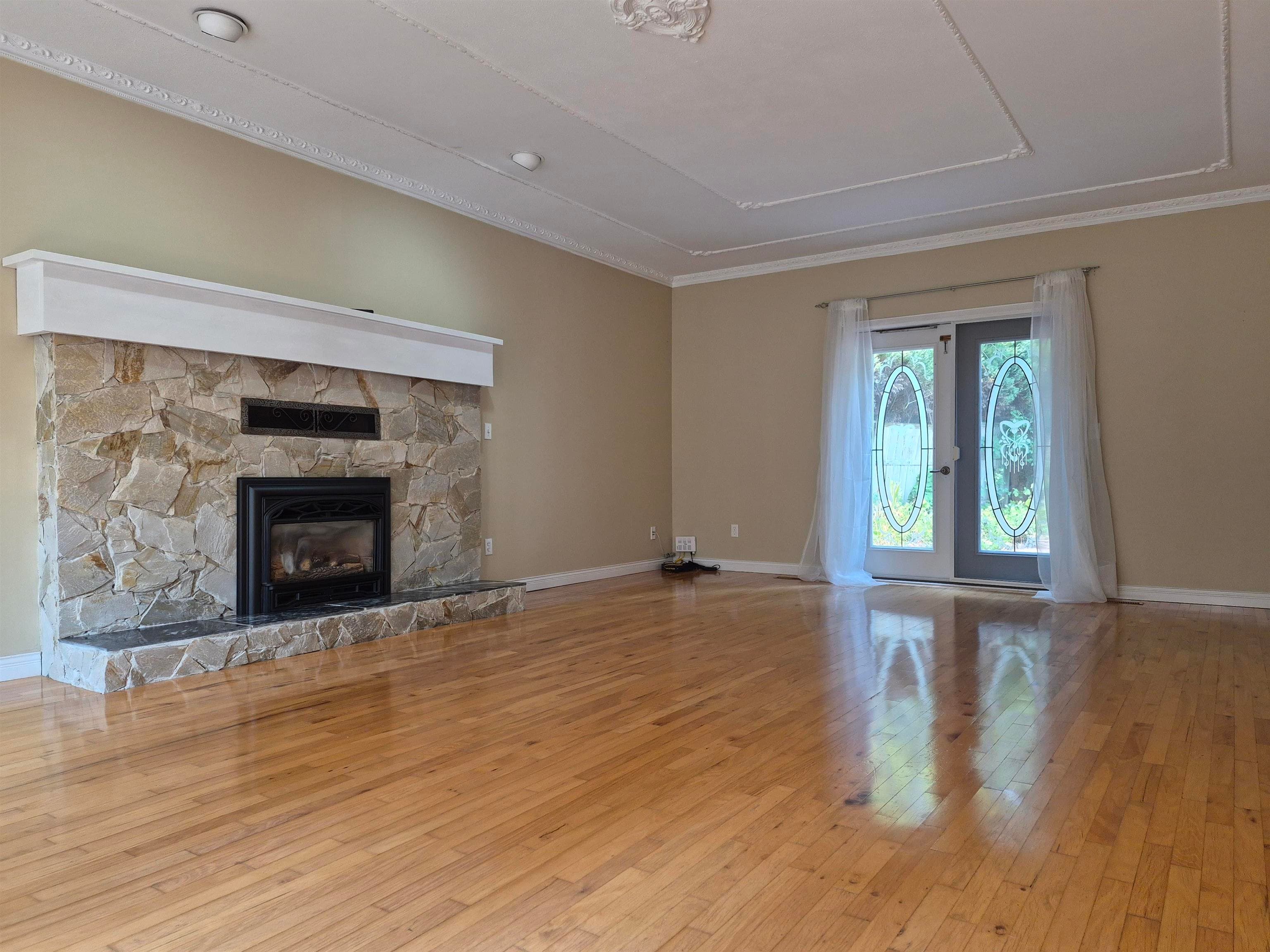 13521 19 Avenue, Surrey, V4A 6B3 — photo 4