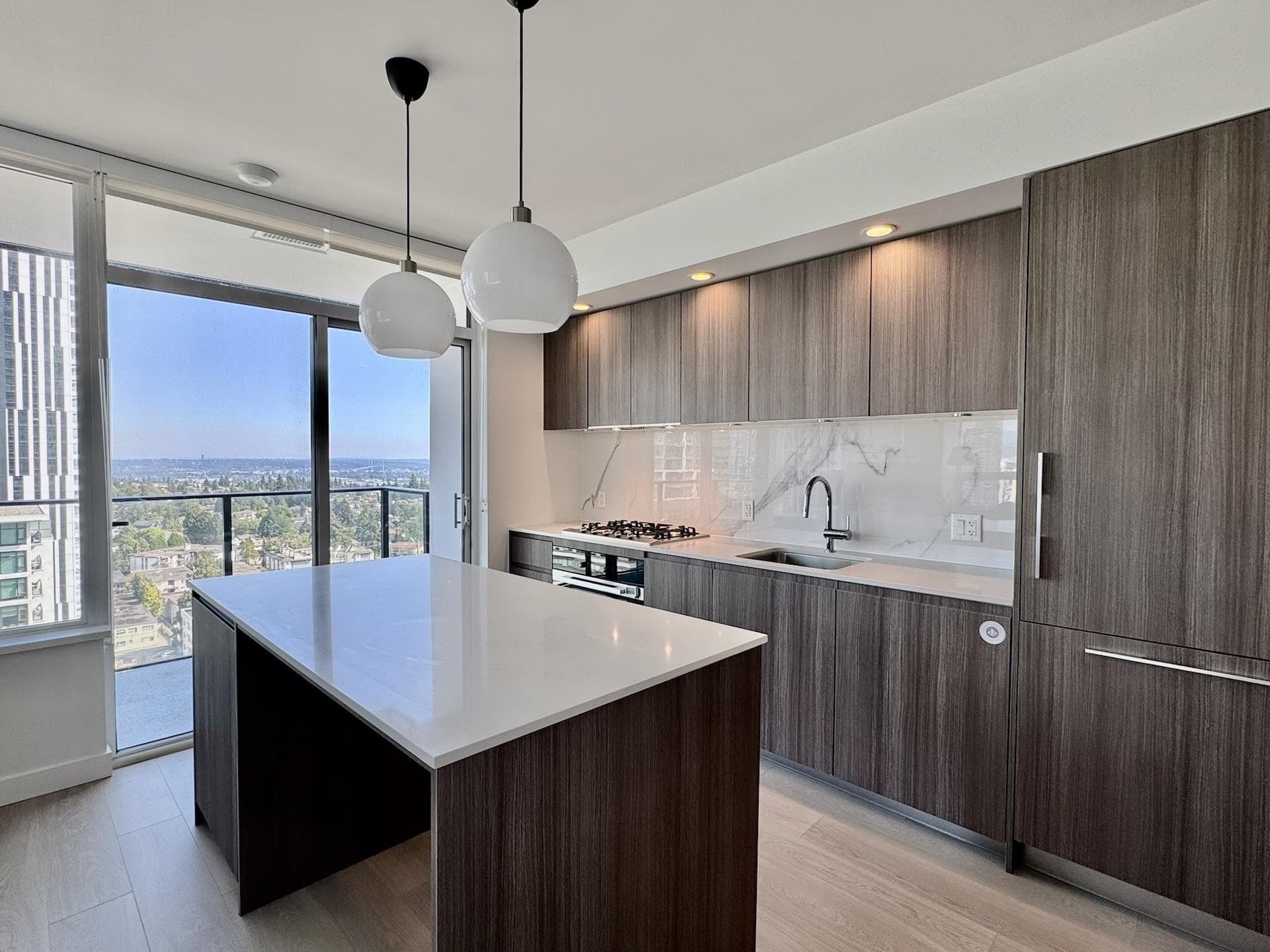 1702 - 6537 Telford Avenue, Burnaby, V5H 0K9 — photo 5
