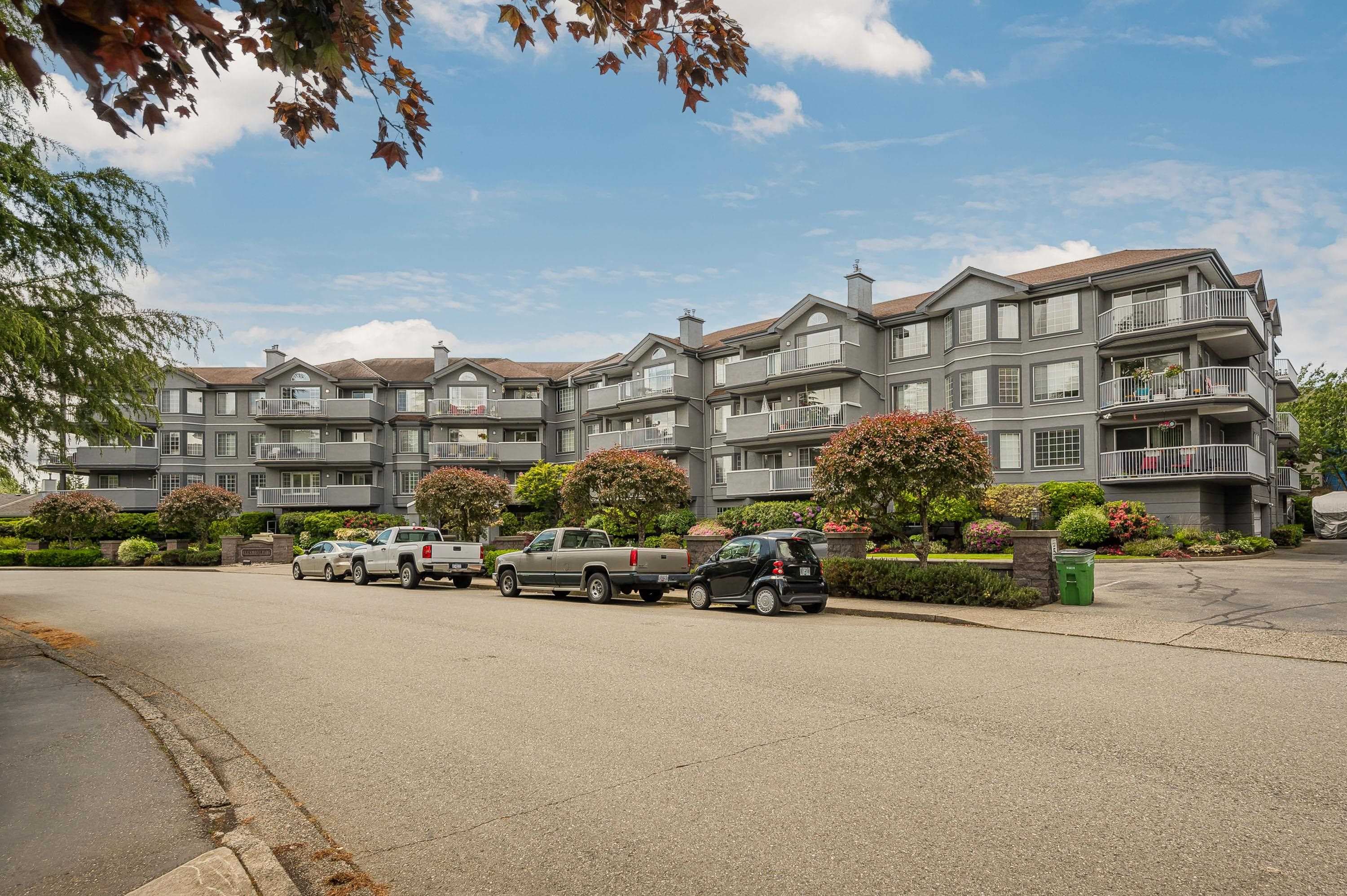 110 - 5375 205 Street, Langley, V3A 7V7 — photo 1