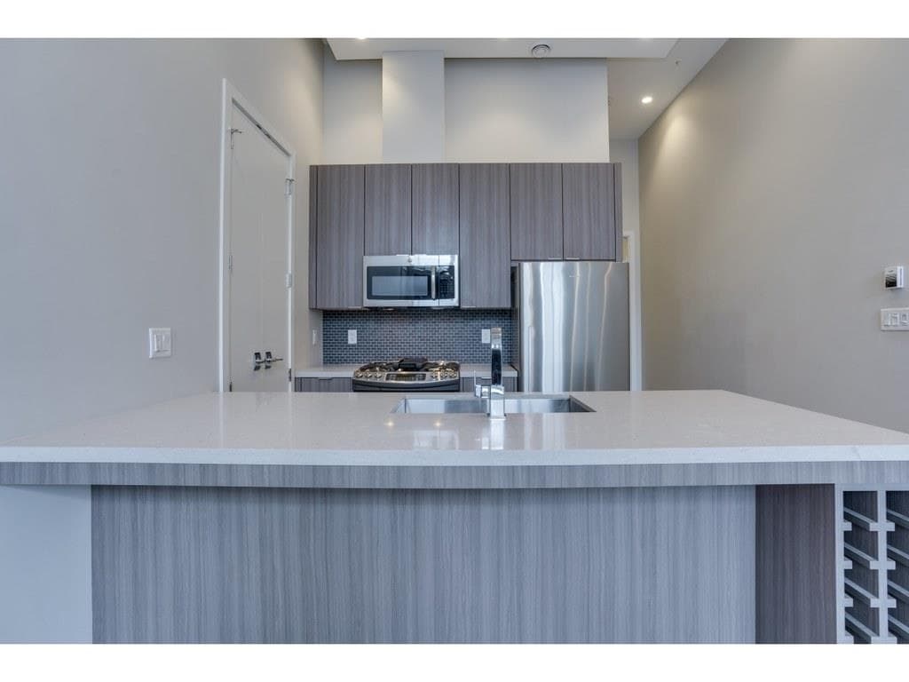 1752 Ontario Street, Vancouver, V5T 0G3 — photo 3