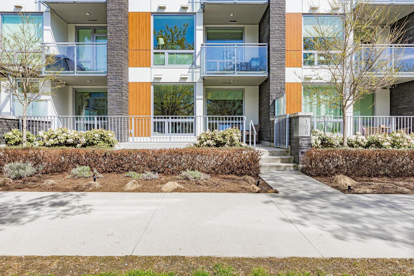 108 - 5058 Cambie Street, Vancouver, V5Z 2Z5 — photo 2