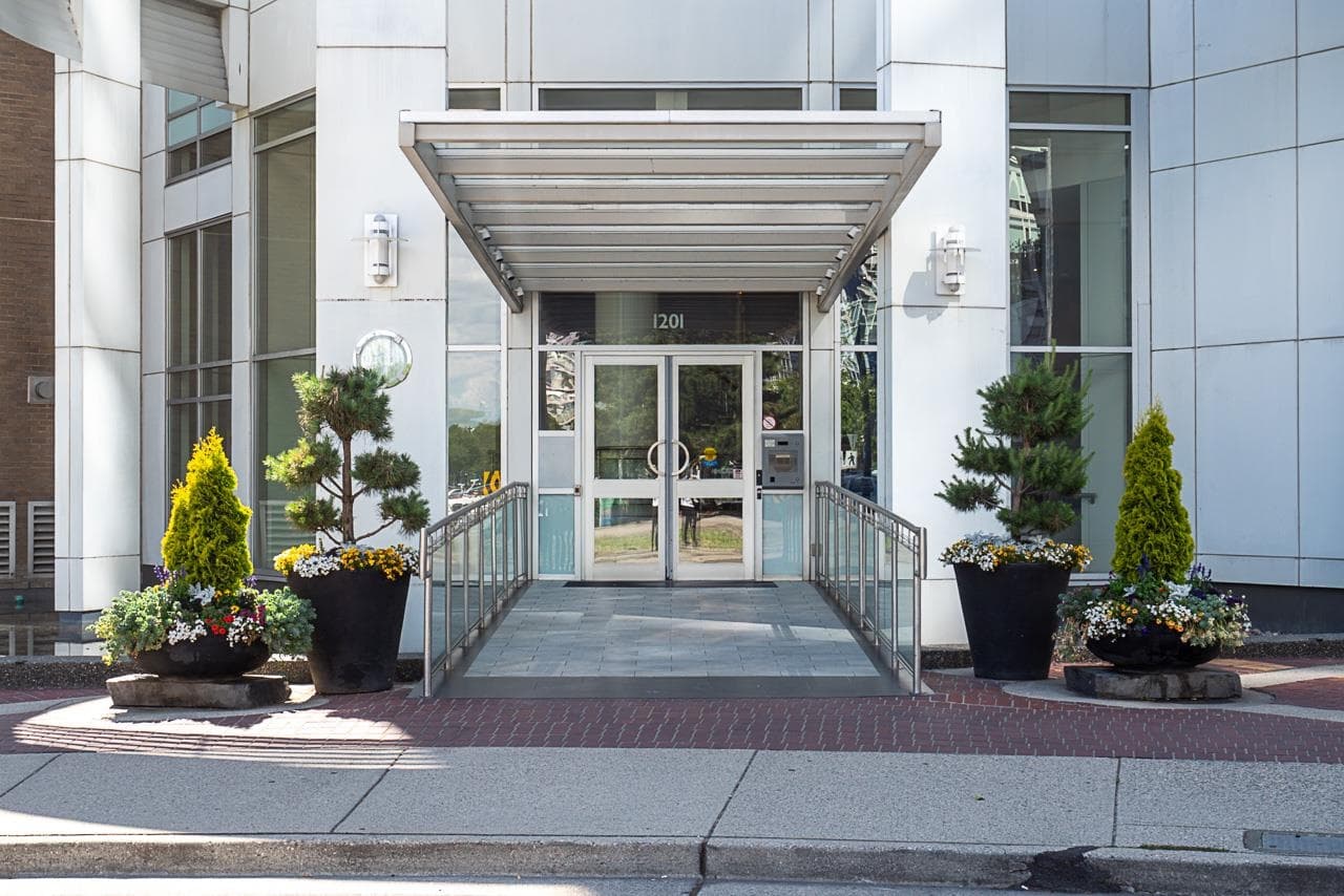 505 - 1201 Marinaside Crescent, Vancouver, V6Z 2V2 — photo 3