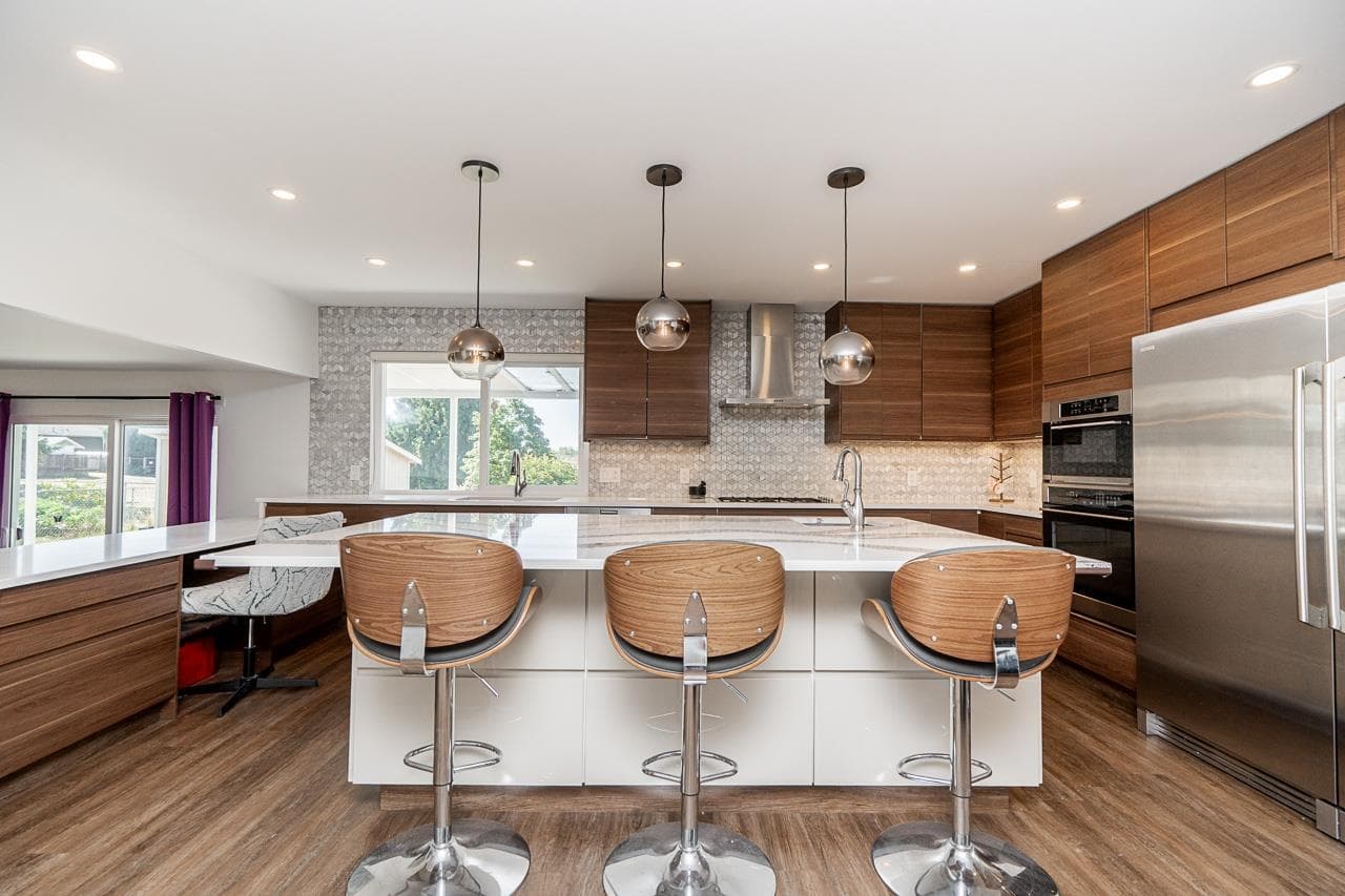 18864 119b Avenue, Pitt Meadows, V3Y 1W7 — photo 3