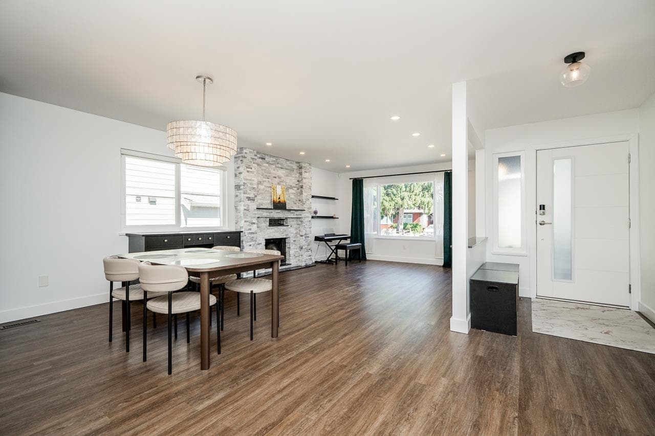 18864 119b Avenue, Pitt Meadows, V3Y 1W7 — photo 4