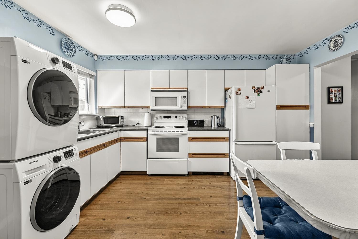 8536 16th Avenue, Burnaby, V3N 1S5 — photo 4