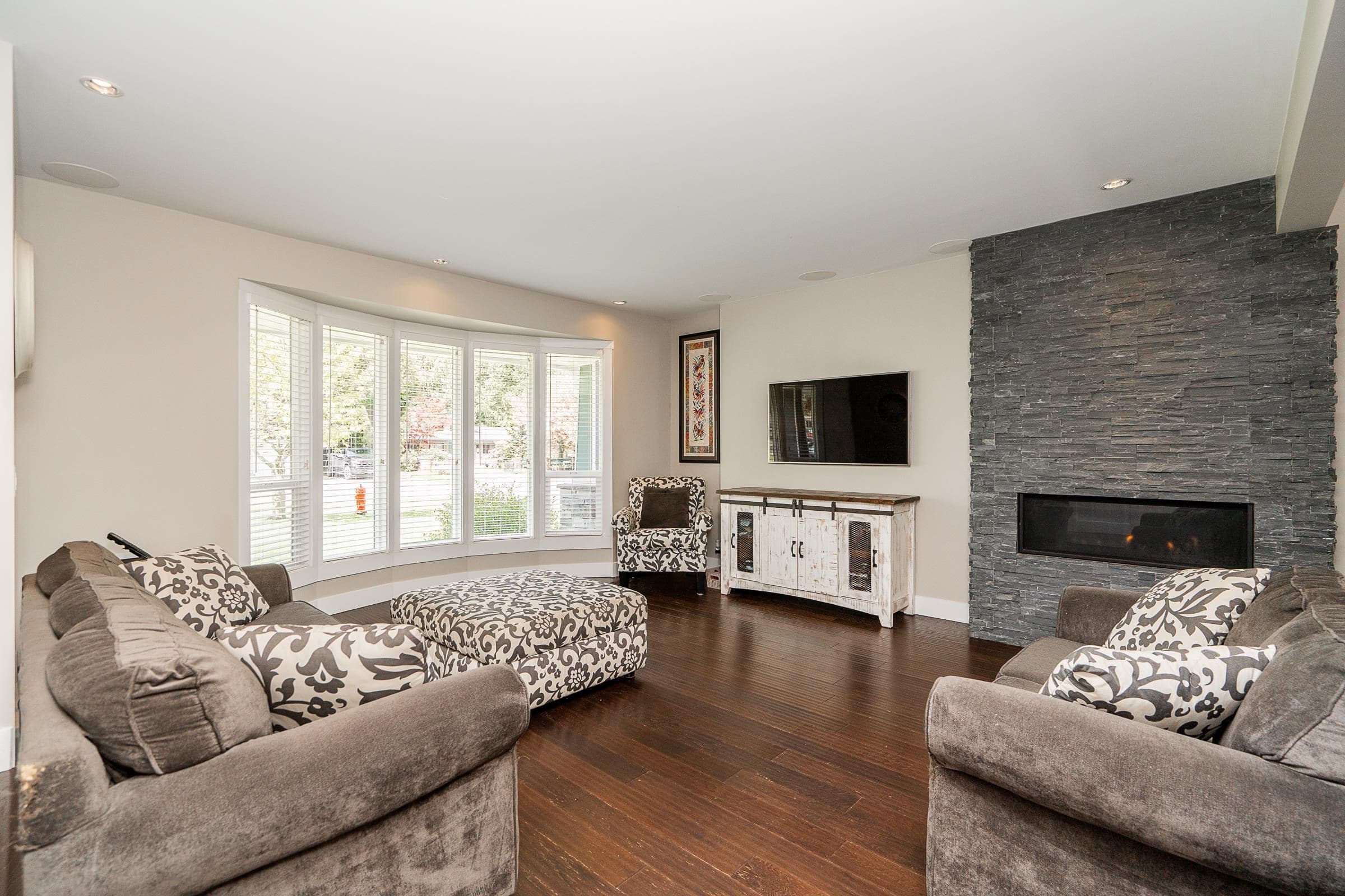 4224 196b Street, Langley, V3A 1B1 — photo 5