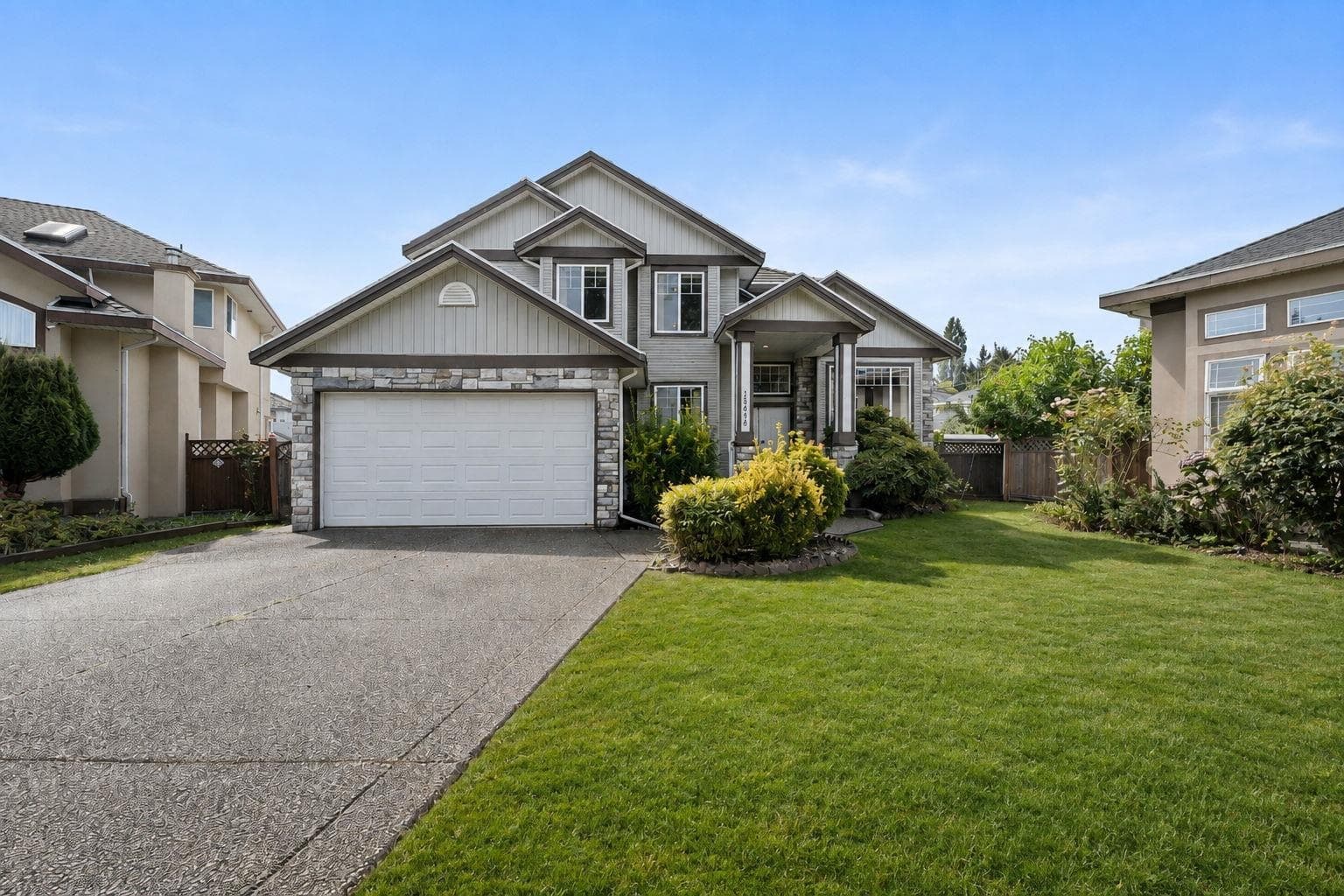 15648 83a Avenue, Surrey, V4N 0S4 — photo 1