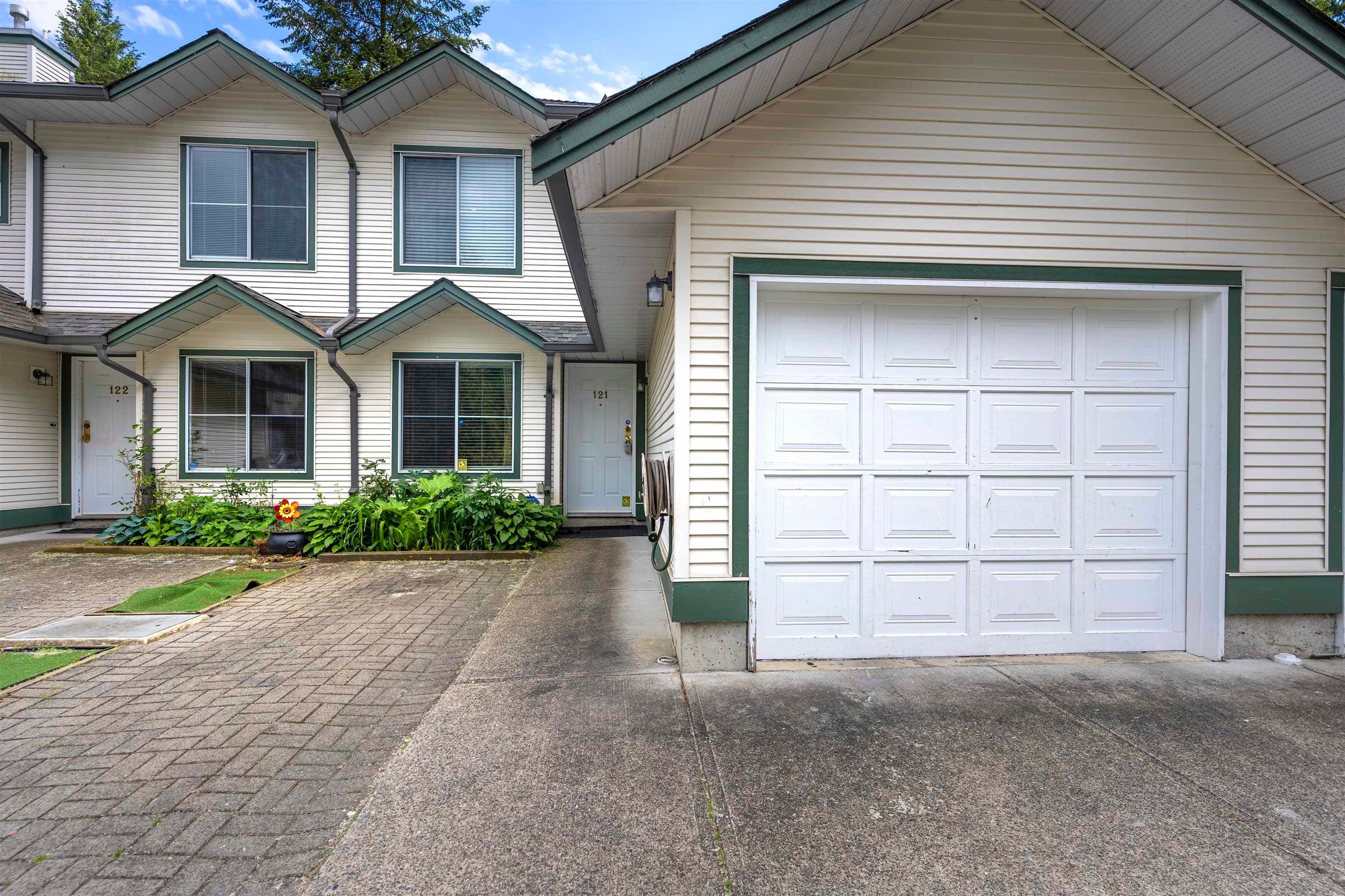 121 - 8655 King George Boulevard, Surrey, V3W 5C4 — photo 4