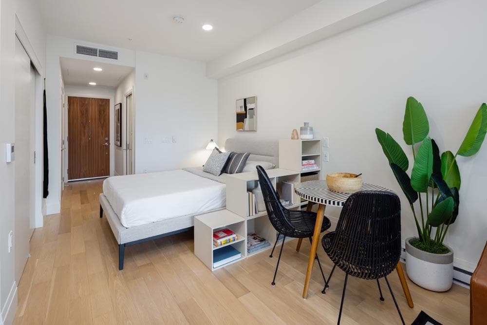 410 - 2550 Garden Drive, Vancouver, V5N 4X6 — photo 3