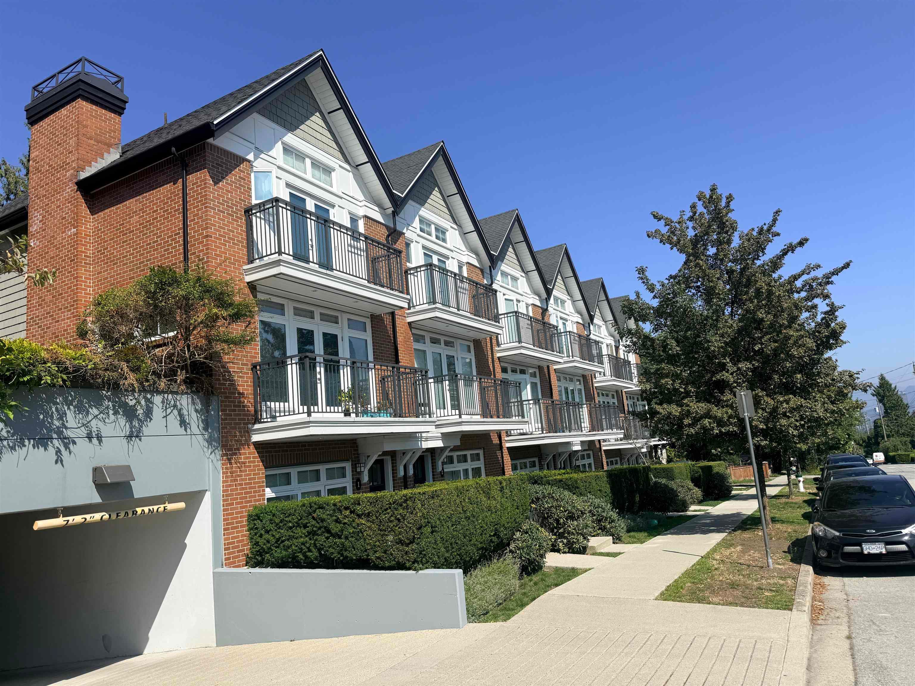 22 - 5655 Chaffey Avenue, Burnaby