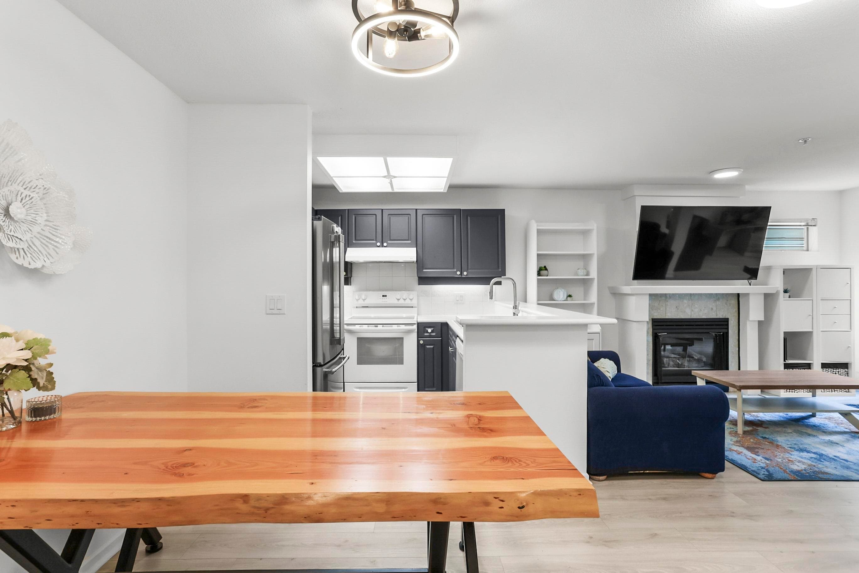 221 - 22015 48 Avenue, Langley, V3A 8L3 — photo 3