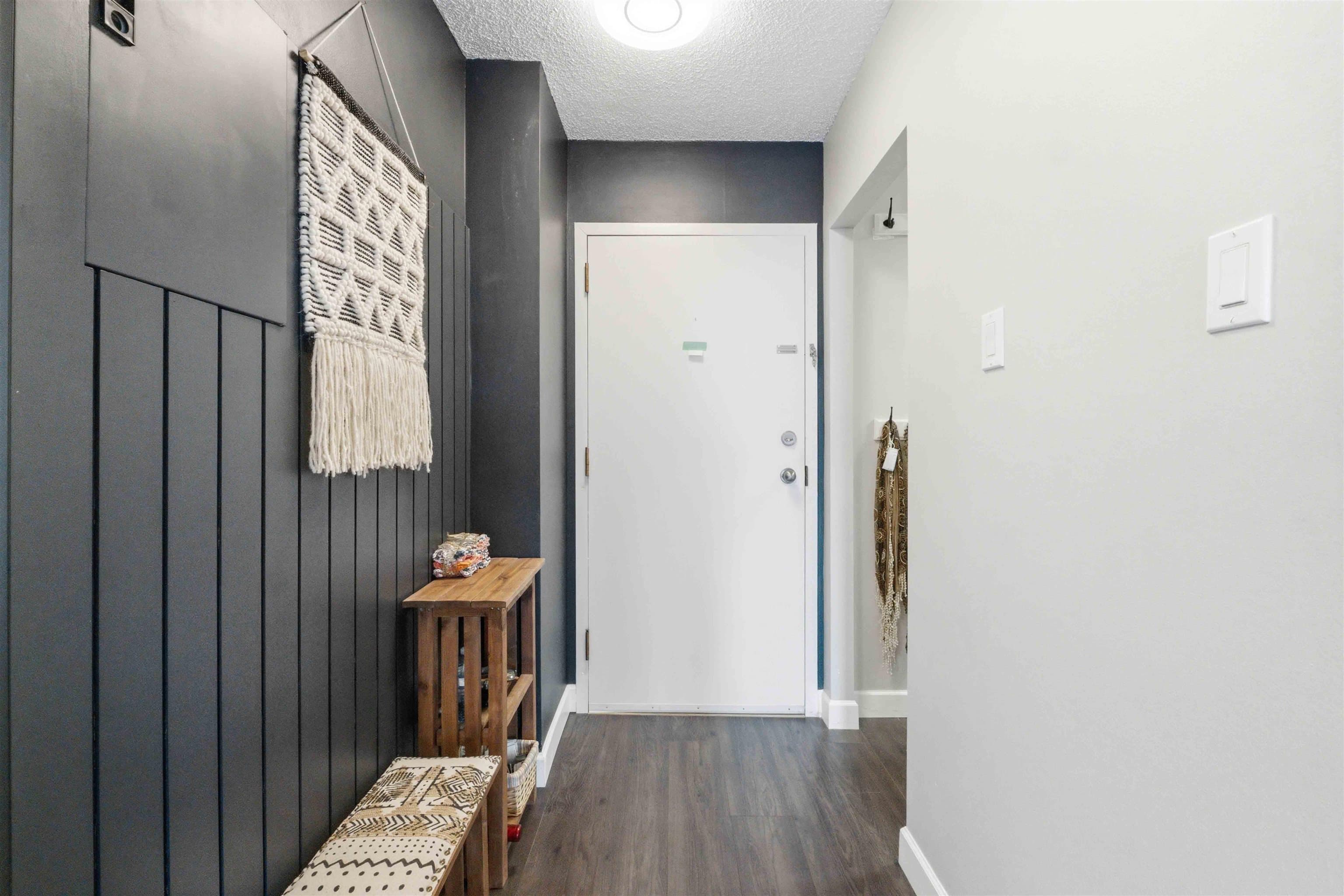 305 - 1521 George Street, White Rock, V4B 4A4 — photo 2