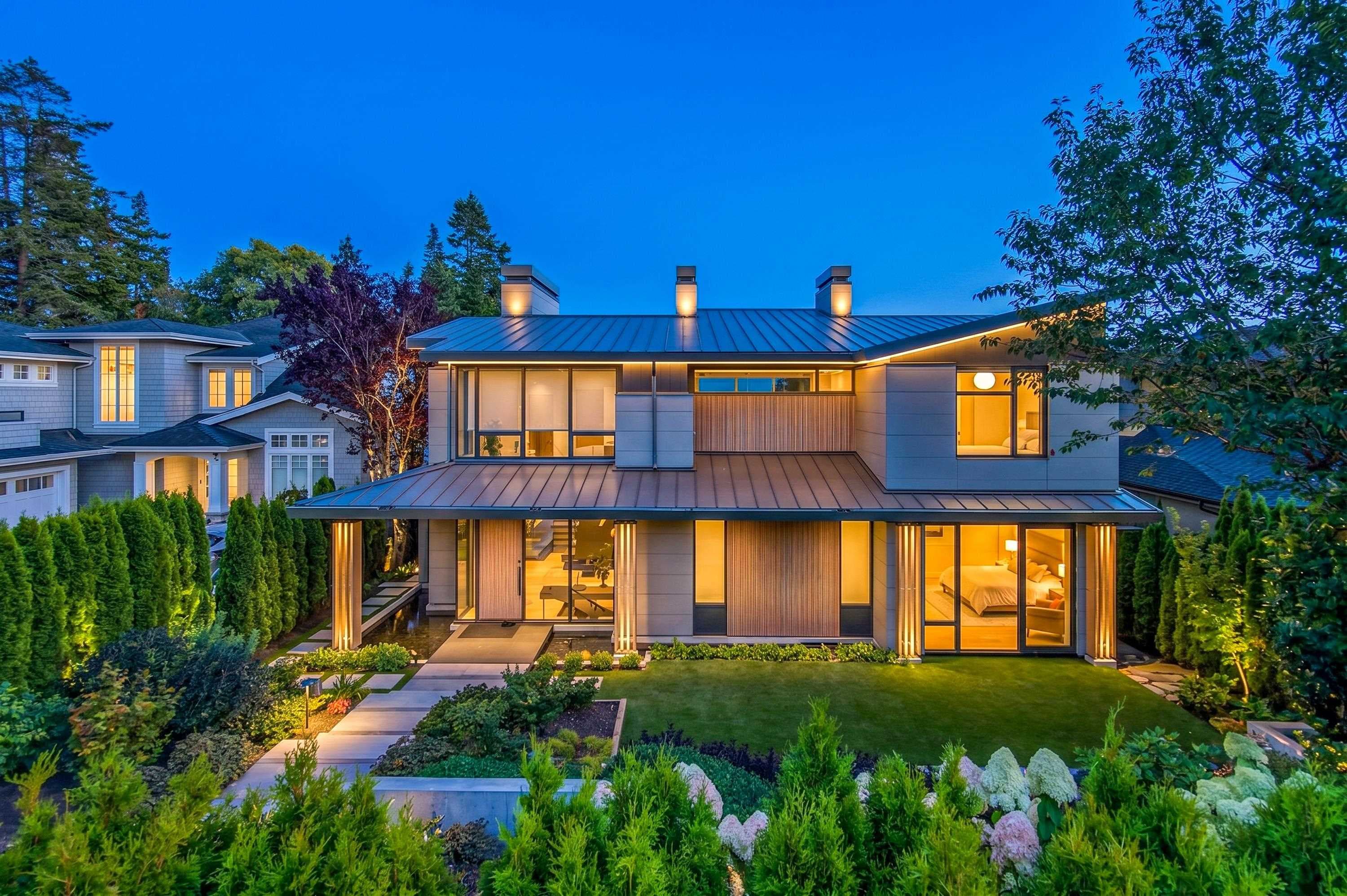 13386 Marine Drive, Surrey, V4A 1G2 — photo 2