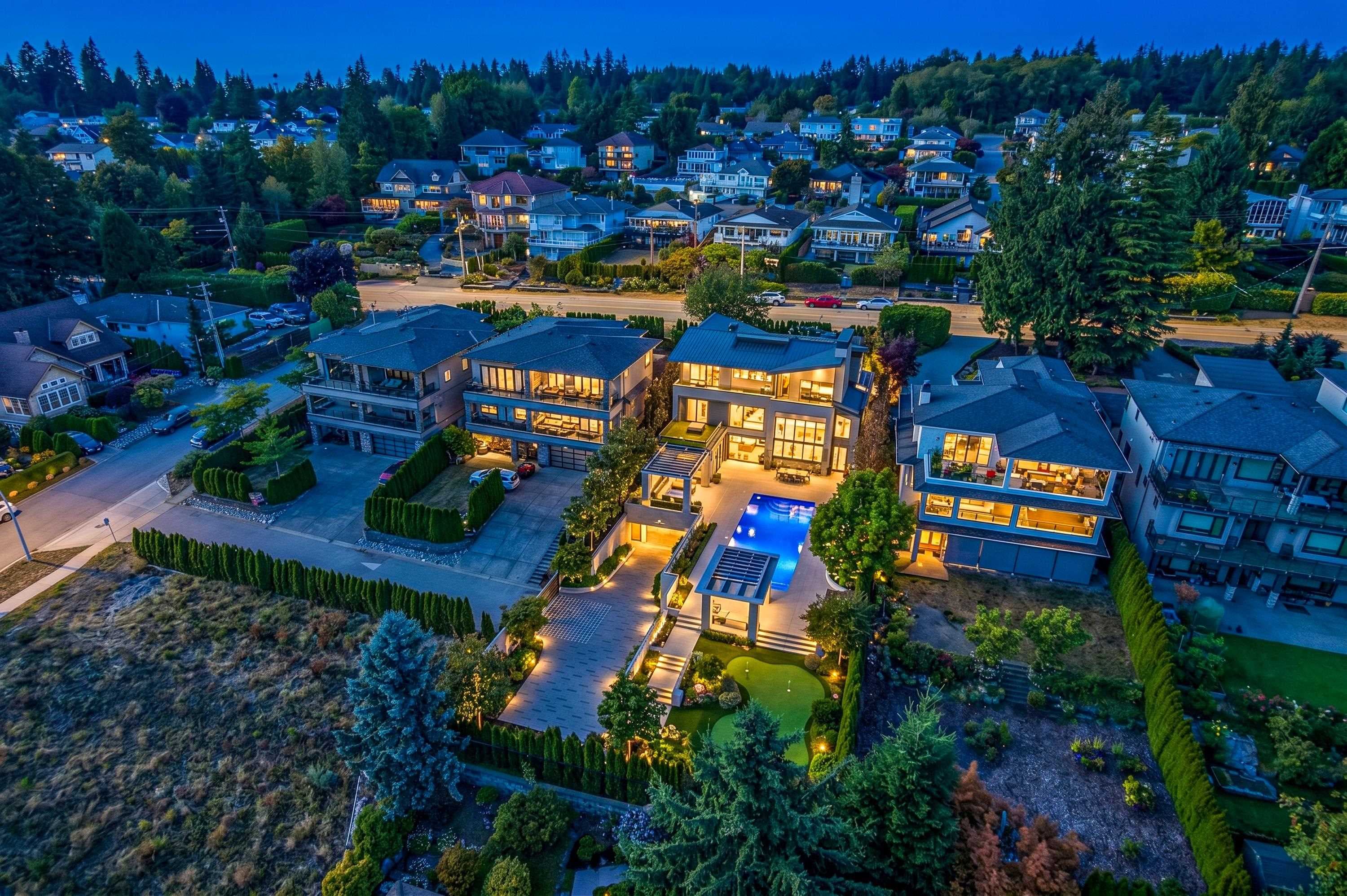 13386 Marine Drive, Surrey, V4A 1G2 — photo 3
