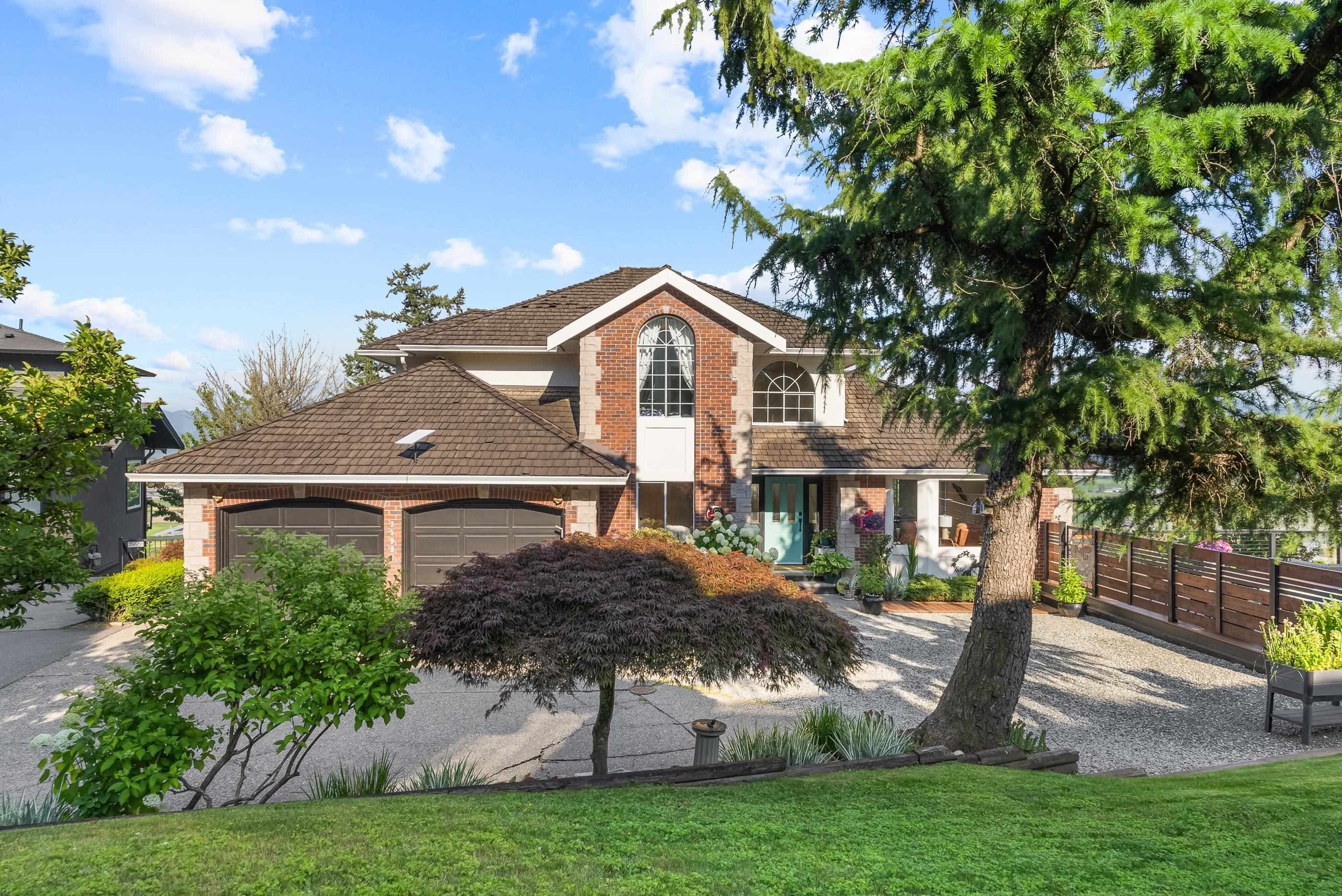 35993 Eaglecrest Place, Abbotsford, V3G 1E7 — photo 2