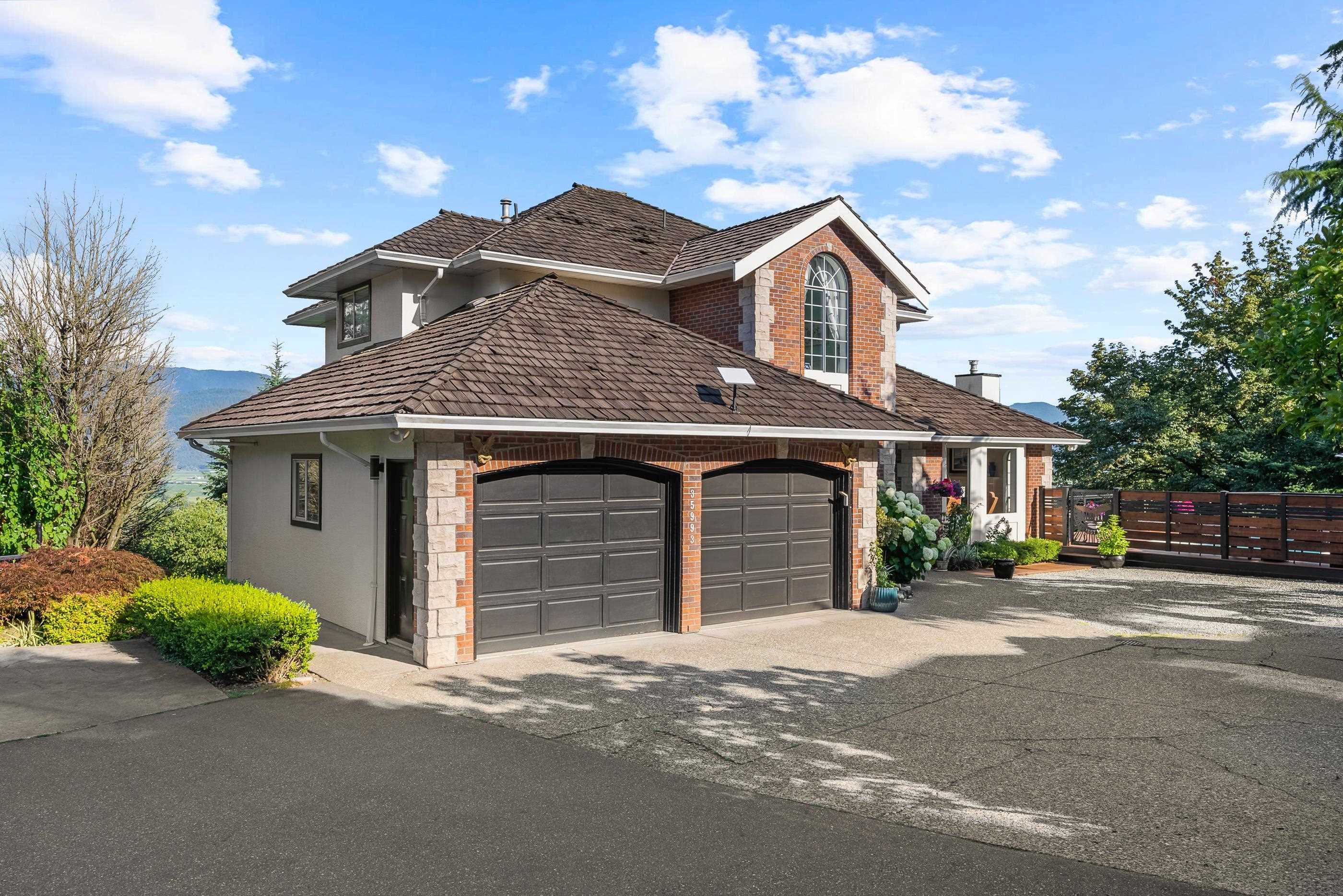 35993 Eaglecrest Place, Abbotsford, V3G 1E7 — photo 4