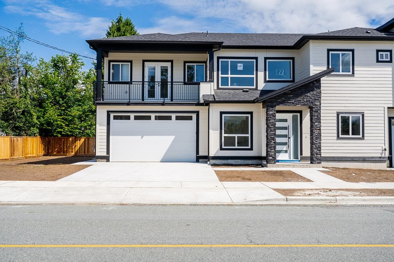 LOWER A - 45945 Lewis Avenue, Chilliwack