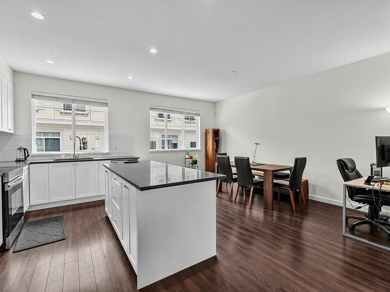 109 - 15850 85 Avenue, Surrey, V4N 6W2 — photo 4