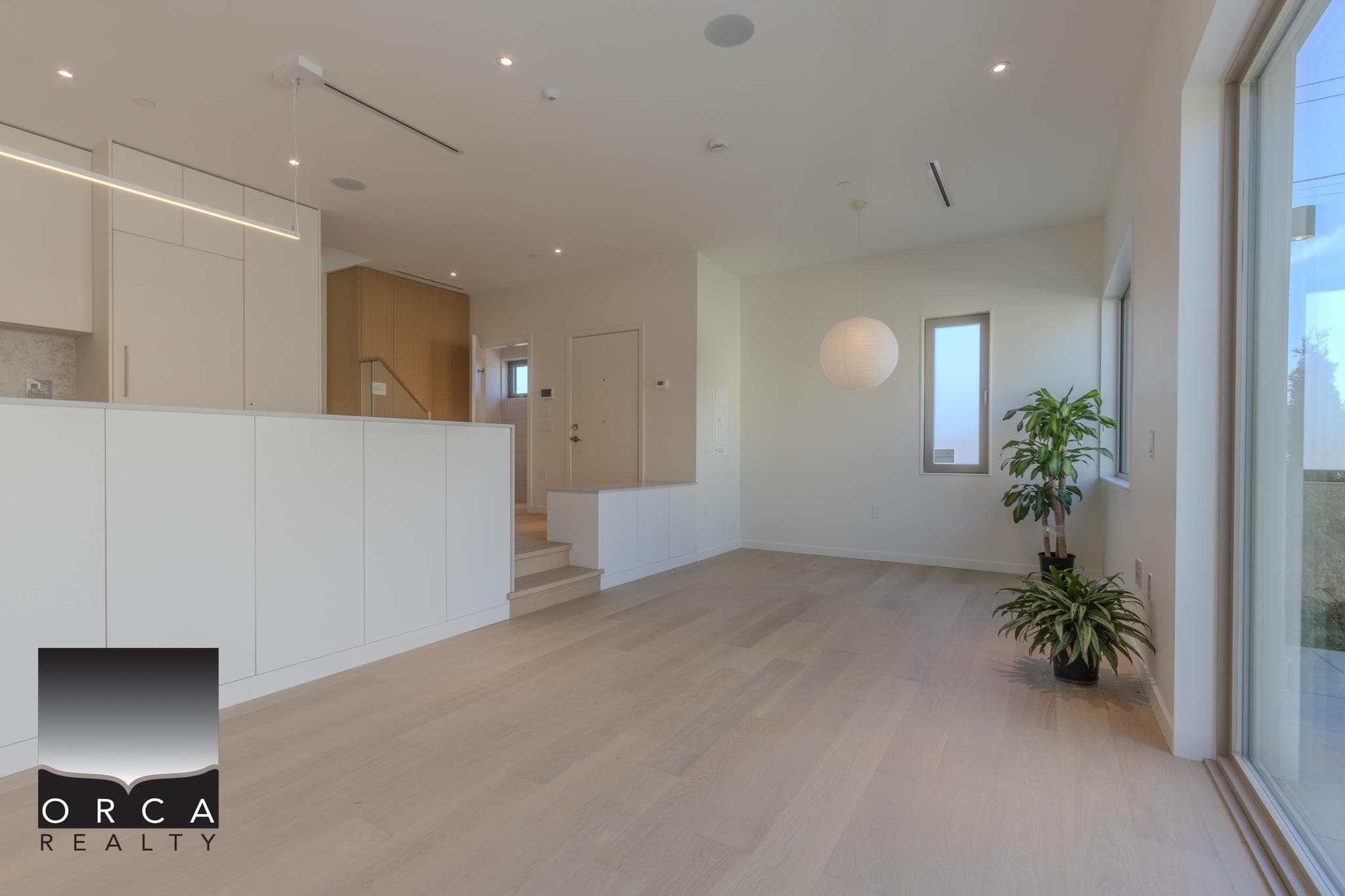 1 - 2915 East 5th Avenue, Vancouver, V5M 1N6 — photo 4