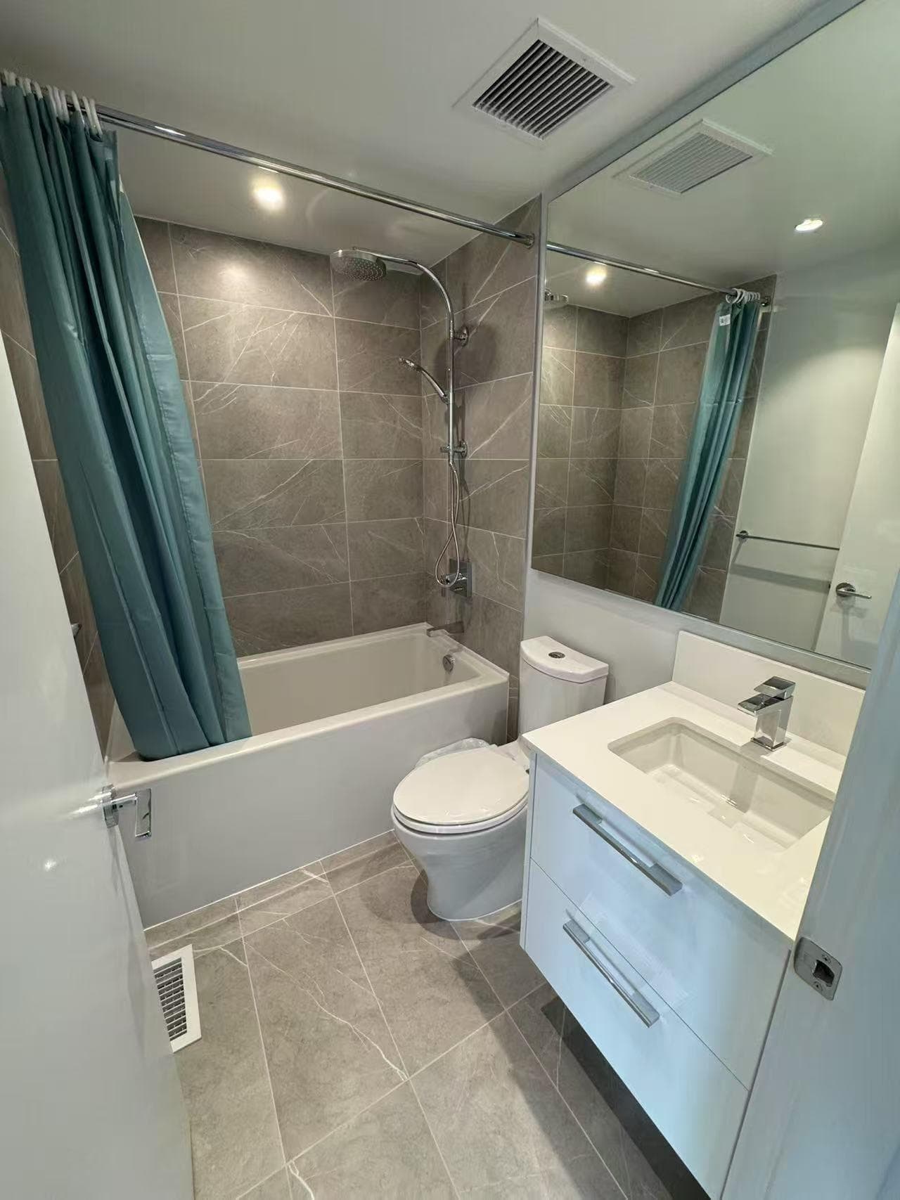 Ensuite at TH11 - 2728 Acadia Rd Road, Vancouver, V6T 0E5 — photo 5
