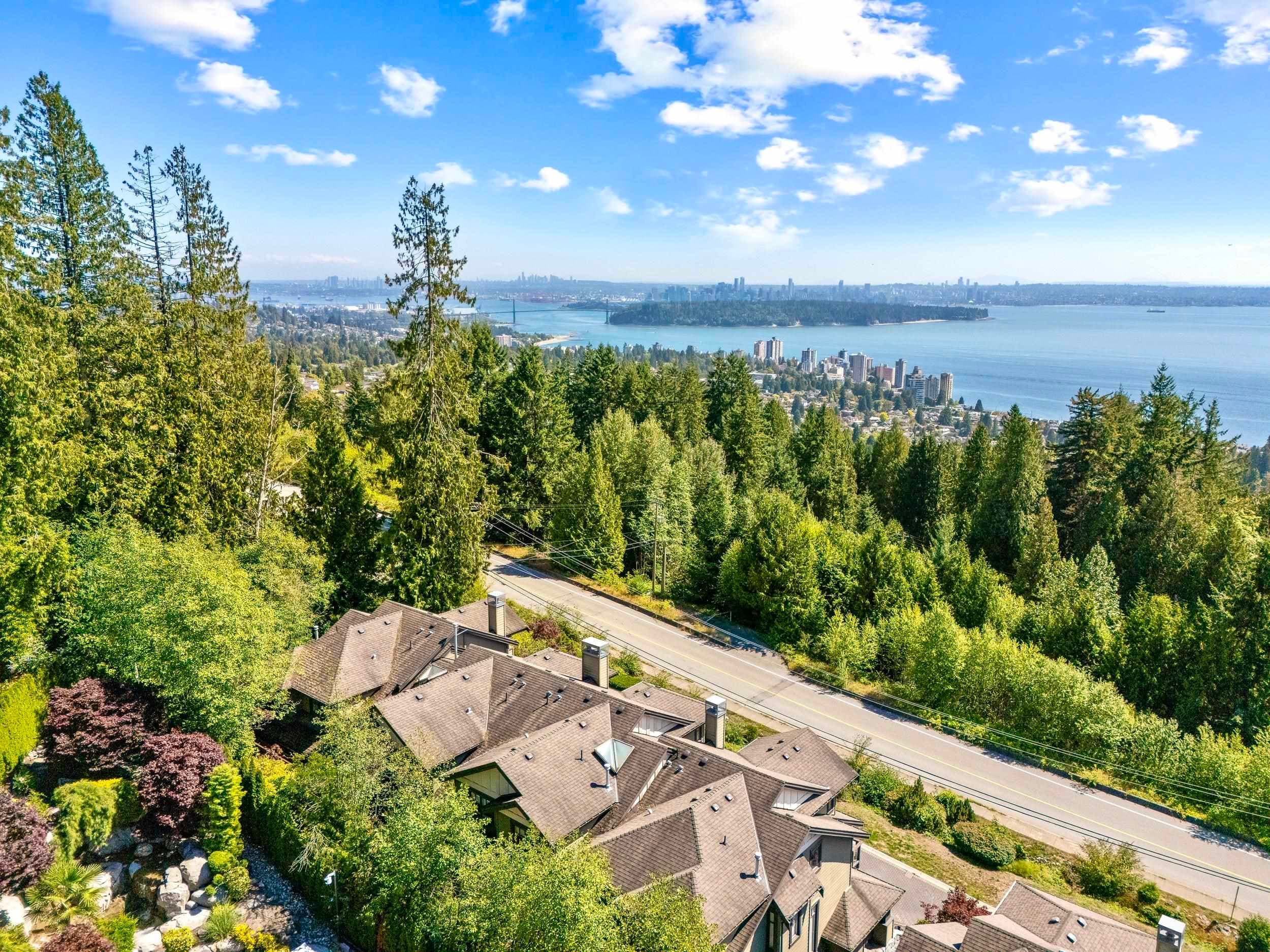 13 - 2555 Skilift Road, West Vancouver, V7S 3K1 — photo 2
