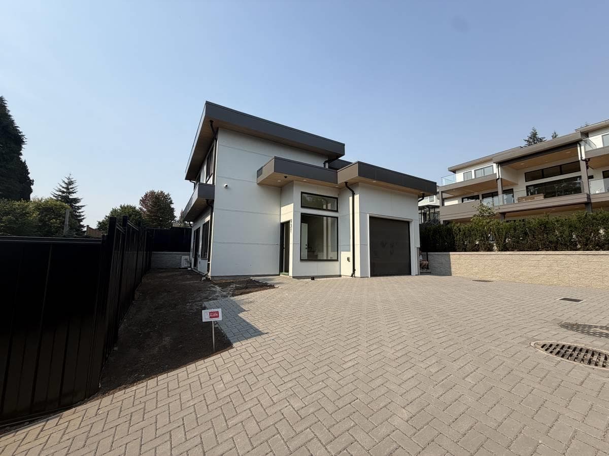 9XX Westmount Drive, Port Moody