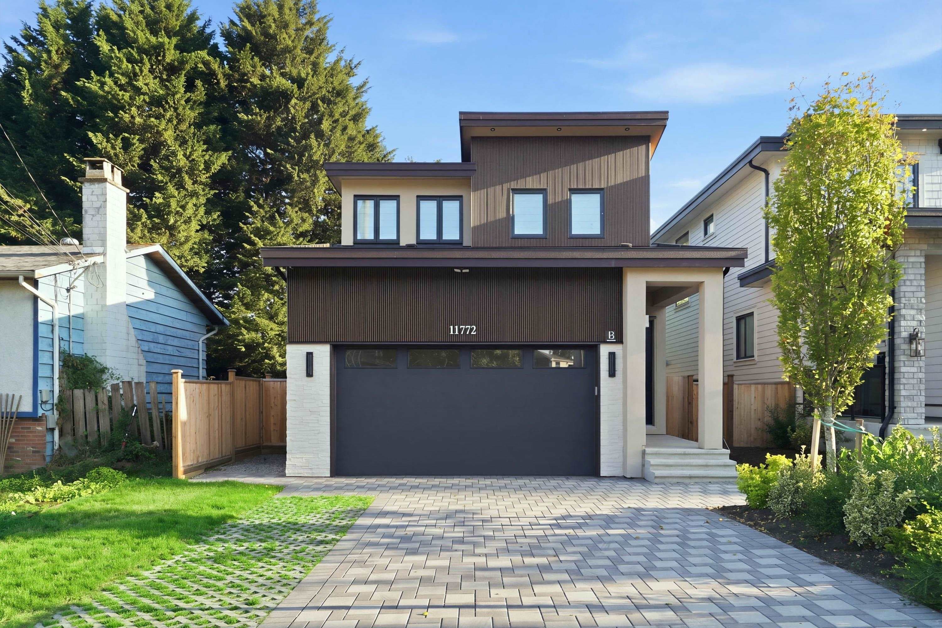 11772 92 Avenue, Delta, V4C 3L4 — photo 1